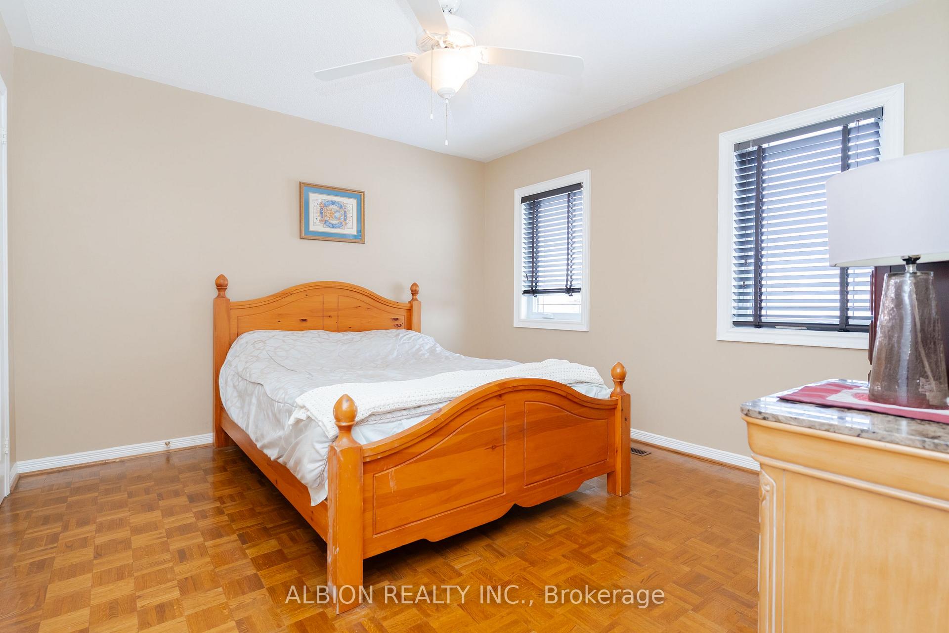 Photo 26 of 67 Taylorwood Avenue, Caledon, Bolton North — HOMEH