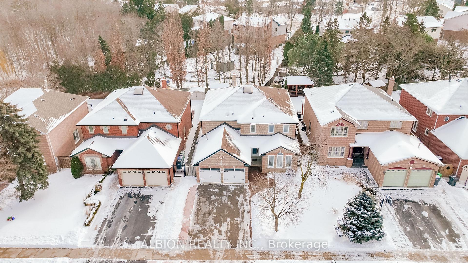 Photo 36 of 67 Taylorwood Avenue, Caledon, Bolton North — HOMEH