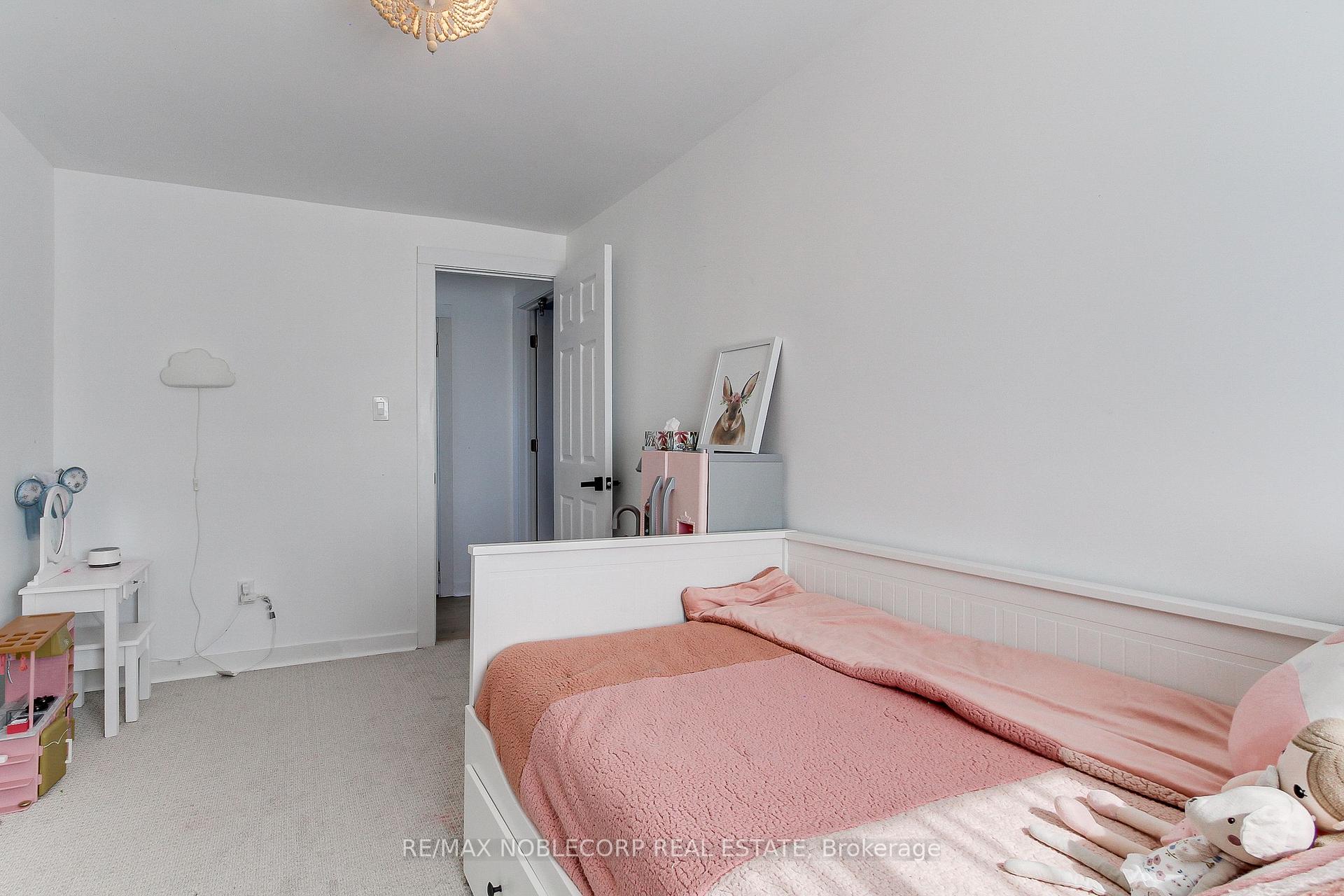 Photo 18 of 174 East 31st. Street, Hamilton, Raleigh — HOMEH