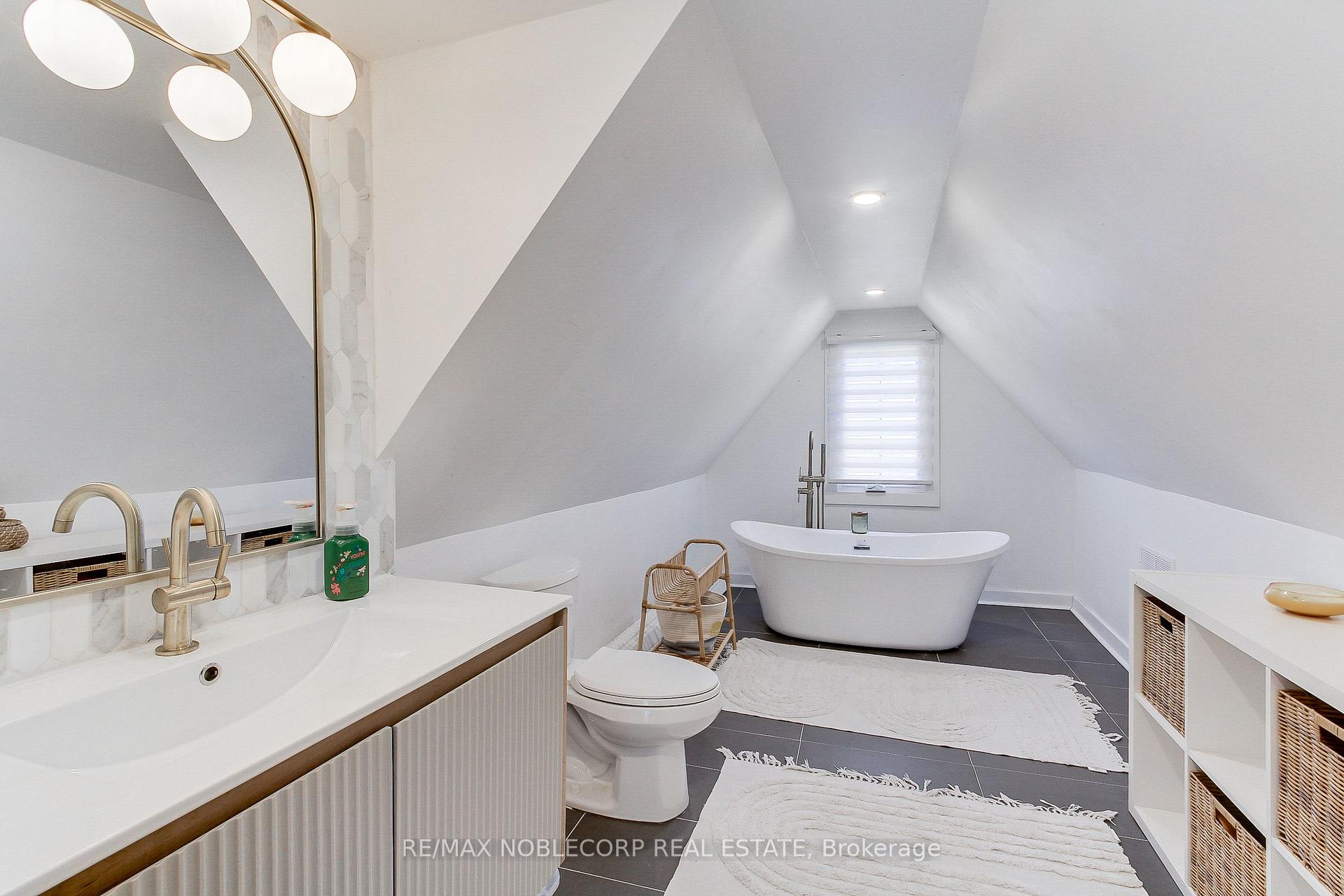 Photo 19 of 174 East 31st. Street, Hamilton, Raleigh — HOMEH