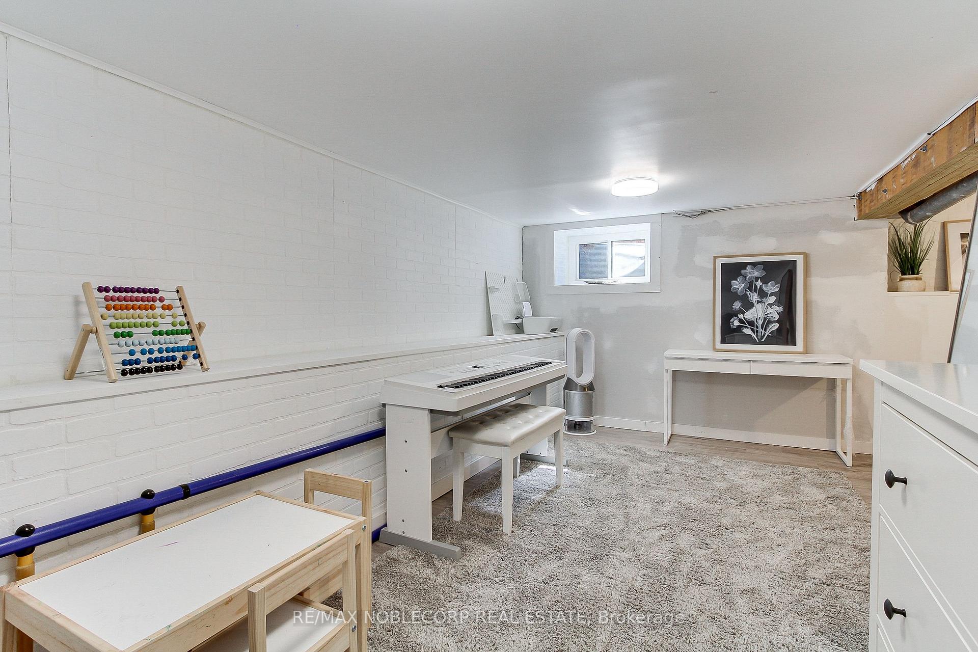 Photo 24 of 174 East 31st. Street, Hamilton, Raleigh — HOMEH