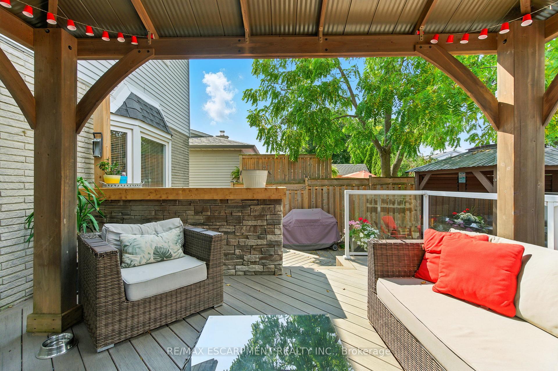 Photo 8 of 10 Millpond Place, Hamilton, Randall — HOMEH