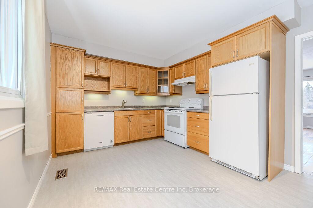 Photo 12 of 70 Gail Street, Cambridge — HOMEH