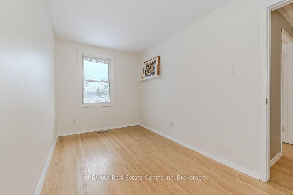 Photo 23 of 70 Gail Street, Cambridge — HOMEH