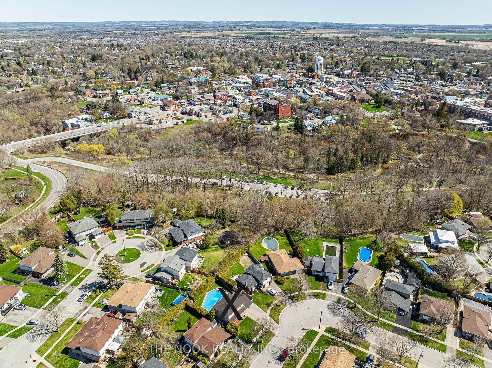 Photo 34 of 3 Strike Avenue, Clarington, Bowmanville — HOMEH