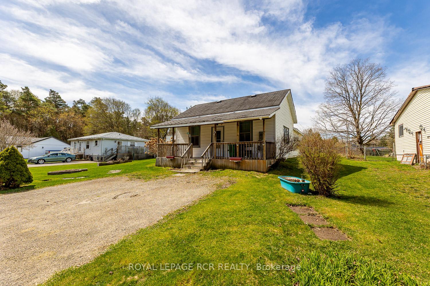 Photo 4 of 48 Cardwell Street, Caledon, Alton — HOMEH