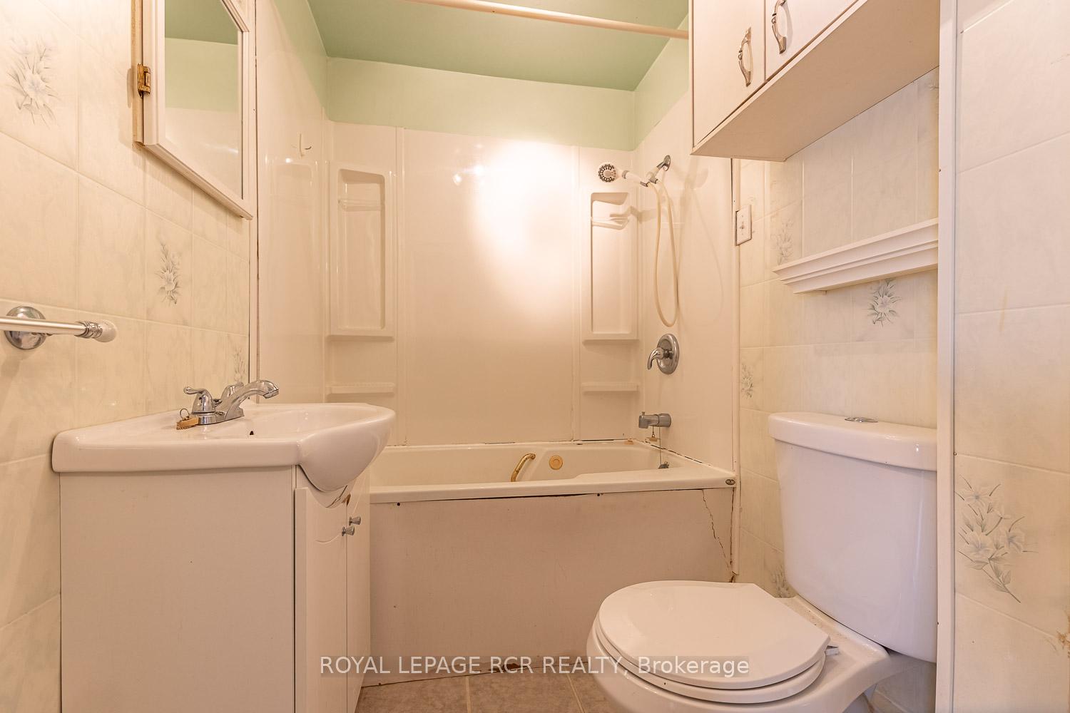 Photo 27 of 48 Cardwell Street, Caledon, Alton — HOMEH