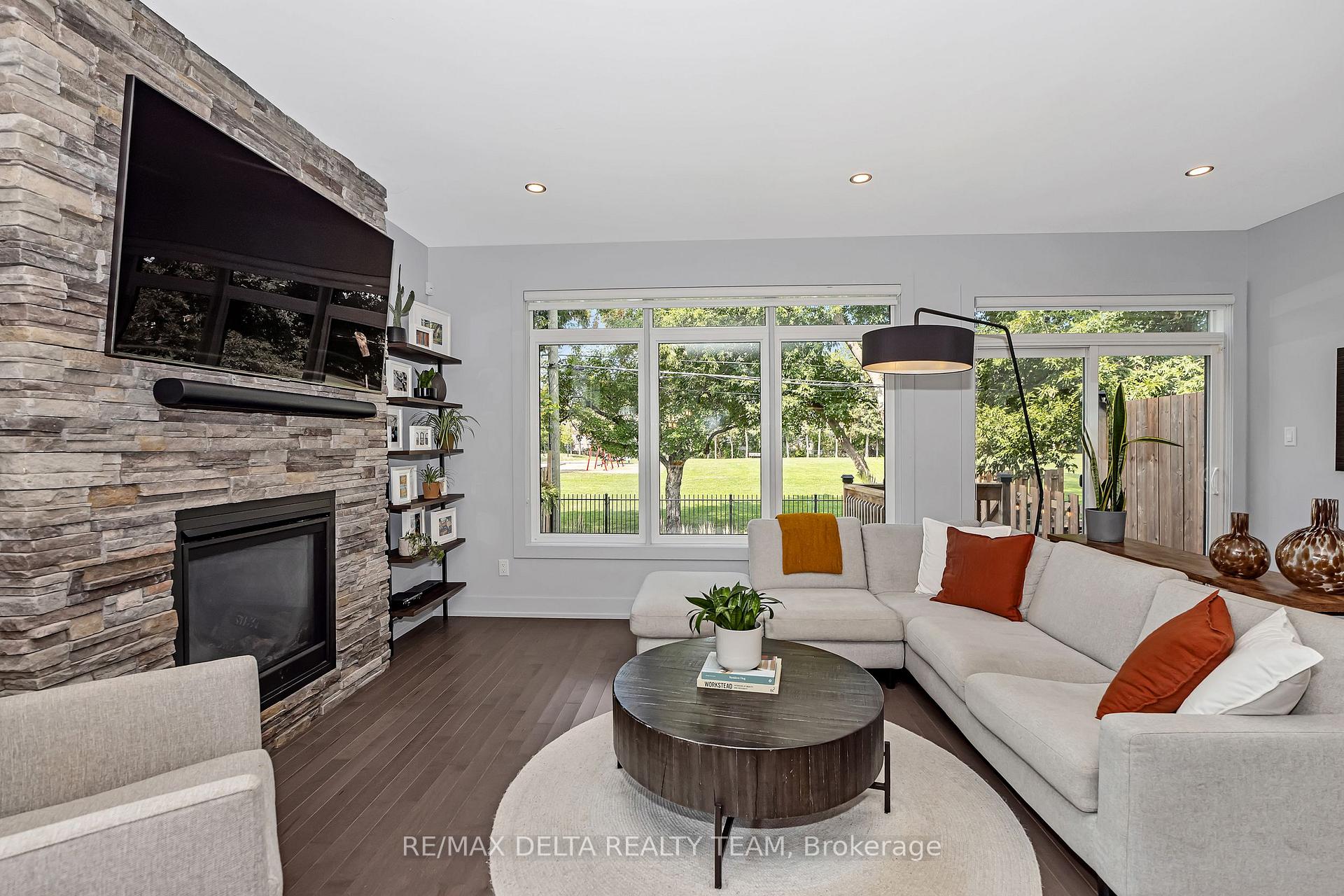 Photo 4 of 1179 Kingston Avenue, Ottawa, Carlington — HOMEH