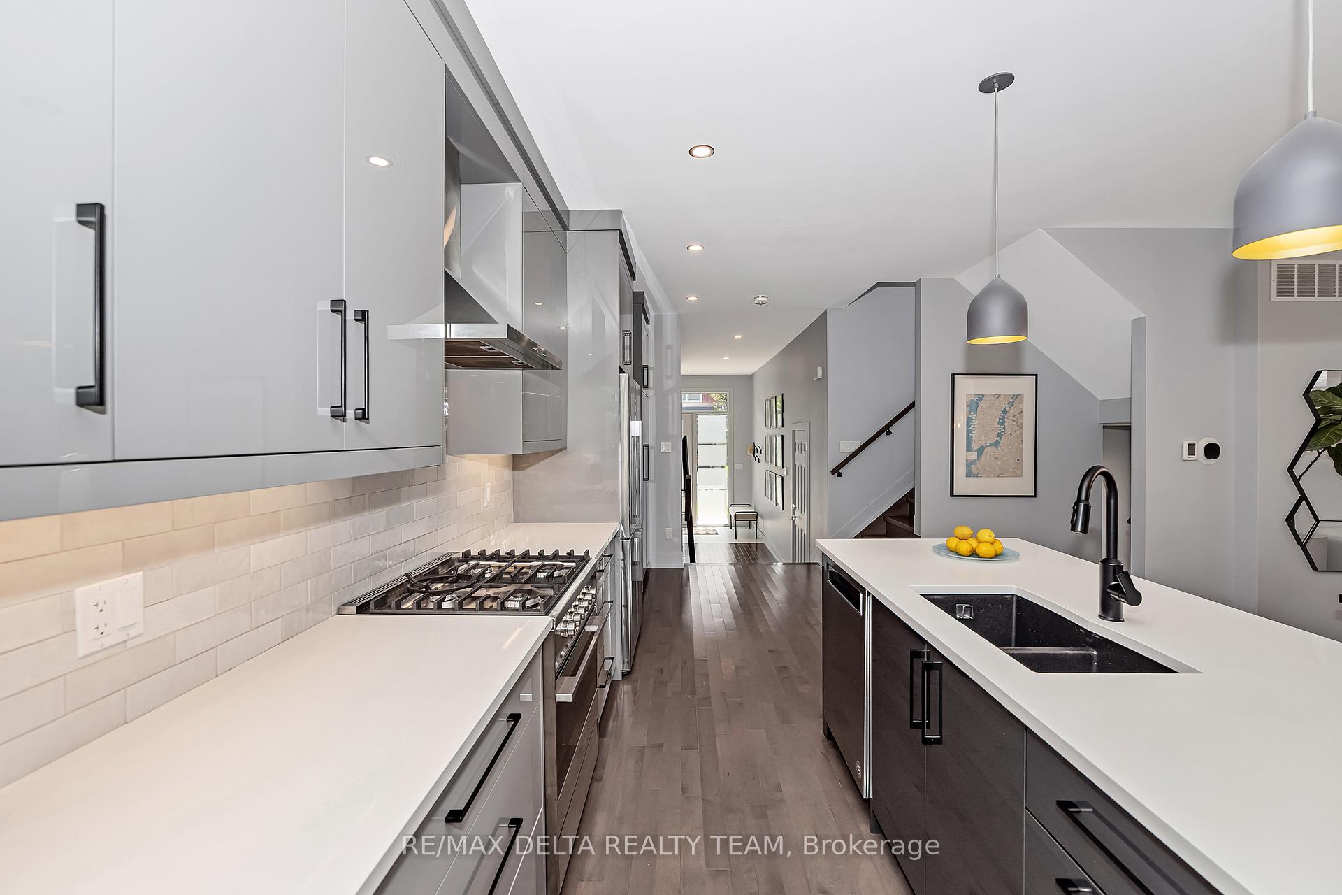 Photo 10 of 1179 Kingston Avenue, Ottawa, Carlington — HOMEH