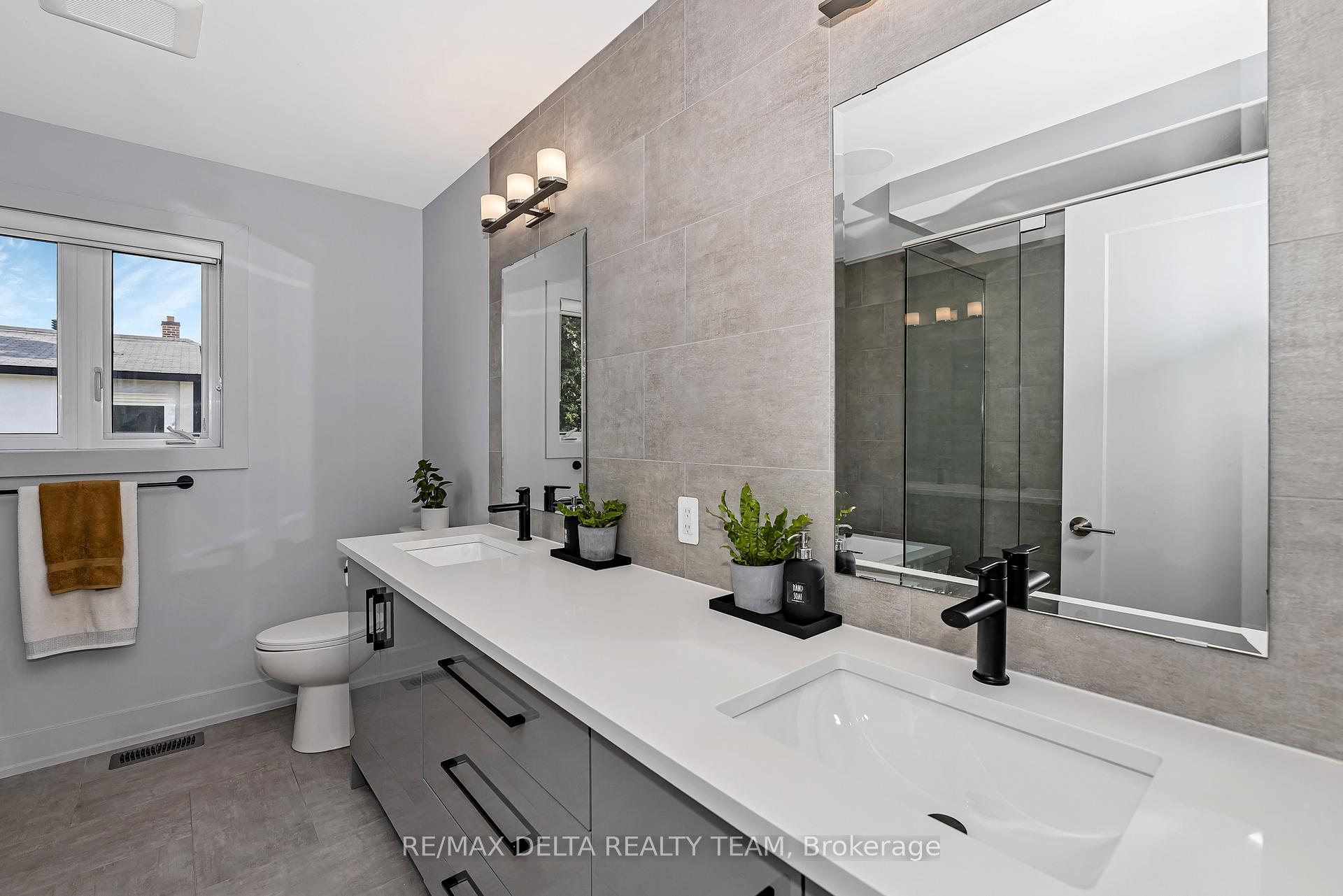 Photo 14 of 1179 Kingston Avenue, Ottawa, Carlington — HOMEH