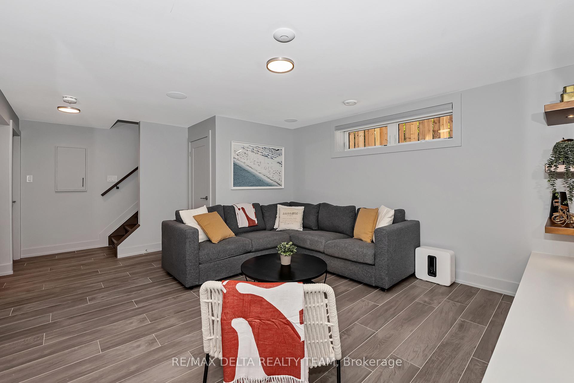 Photo 21 of 1179 Kingston Avenue, Ottawa, Carlington — HOMEH