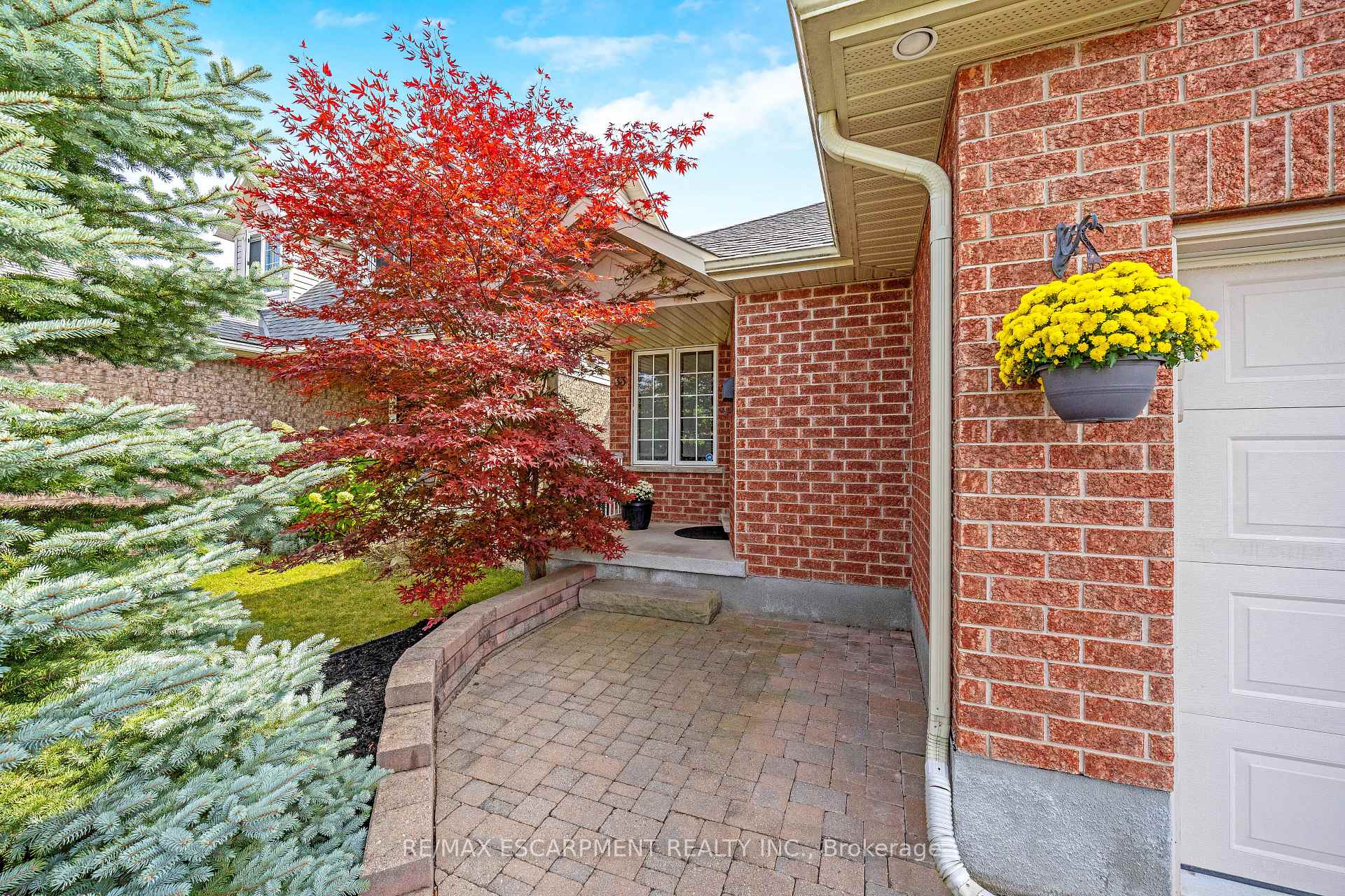 Photo 7 of 33 Maude Lane, Guelph, Grange Road — HOMEH