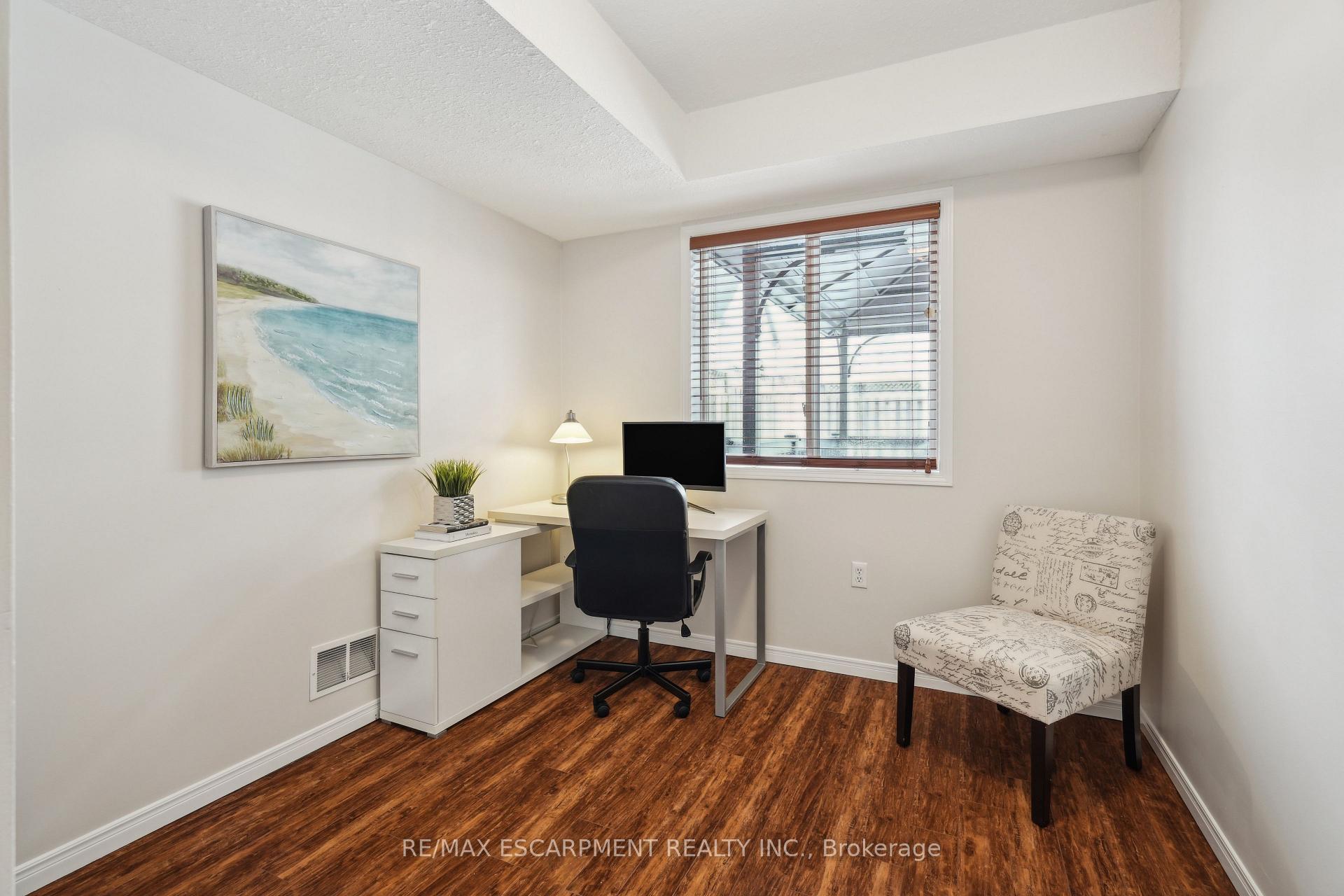 Photo 19 of 33 Maude Lane, Guelph, Grange Road — HOMEH