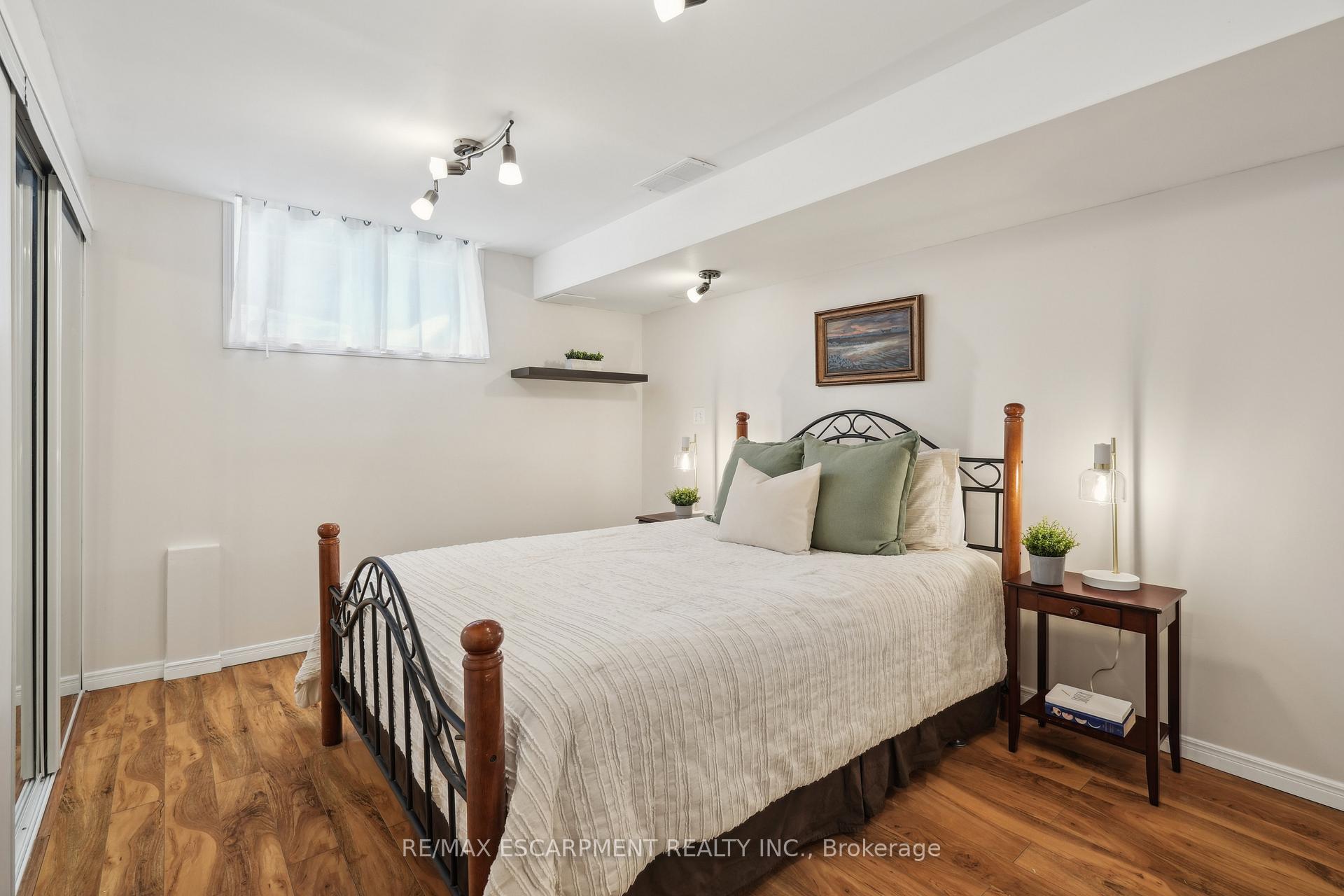 Photo 25 of 33 Maude Lane, Guelph, Grange Road — HOMEH