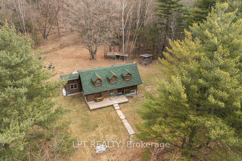 Front of 1043 Forty Foot Road