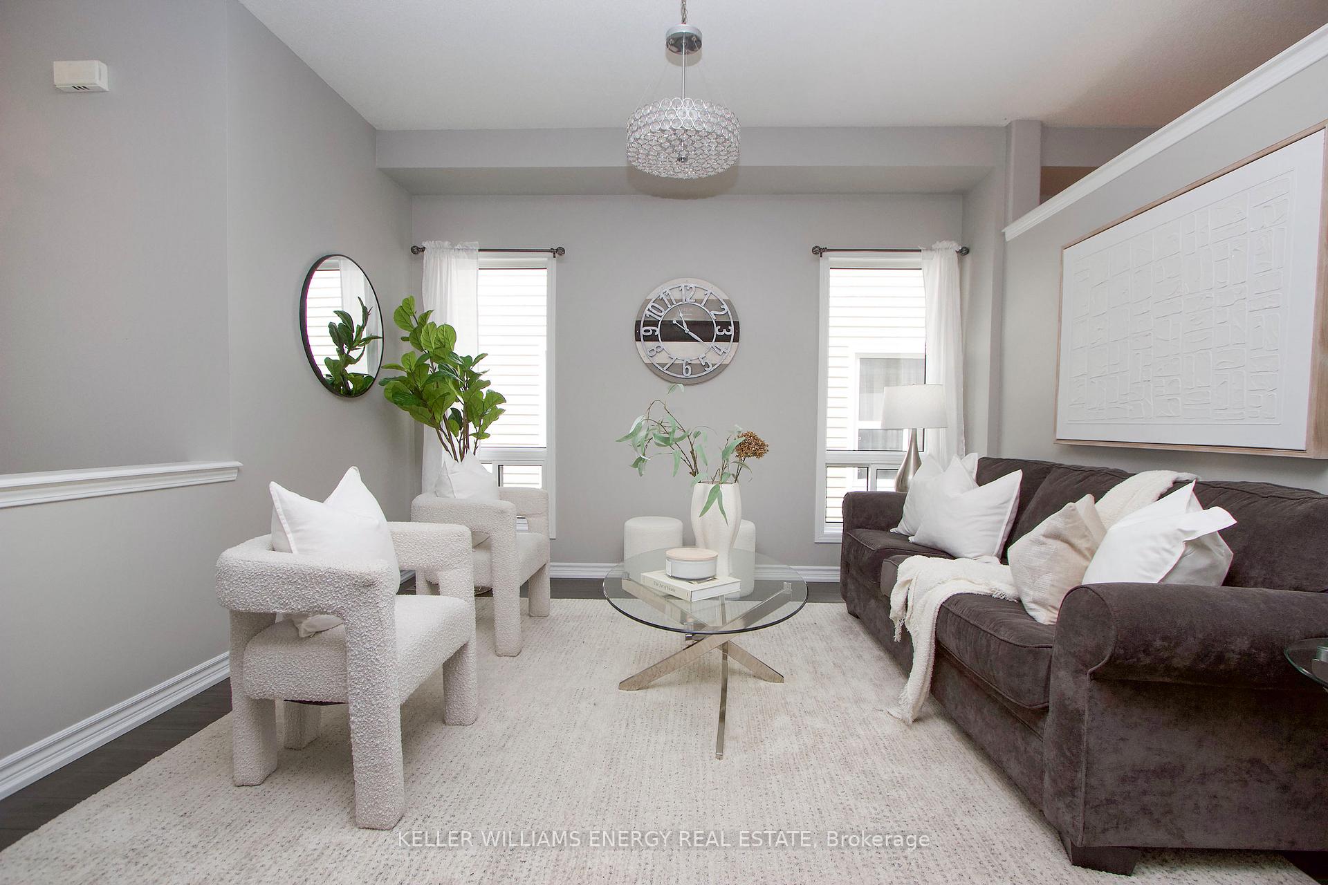 Photo 7 of 157 Dadson Drive, Clarington, Bowmanville — HOMEH