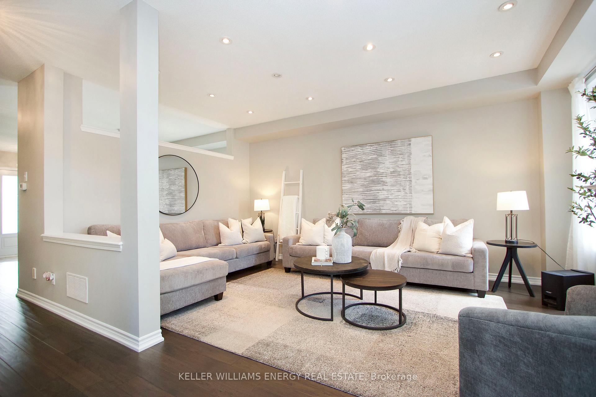 Photo 12 of 157 Dadson Drive, Clarington, Bowmanville — HOMEH