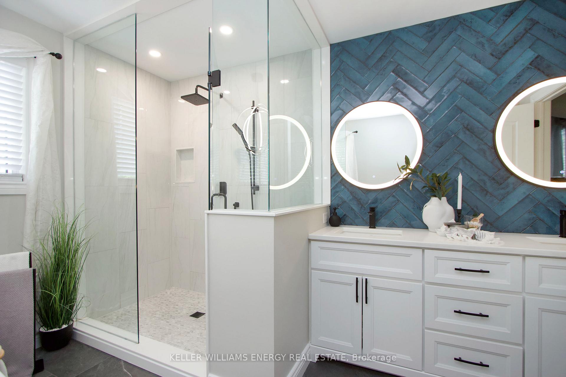 Photo 23 of 157 Dadson Drive, Clarington, Bowmanville — HOMEH