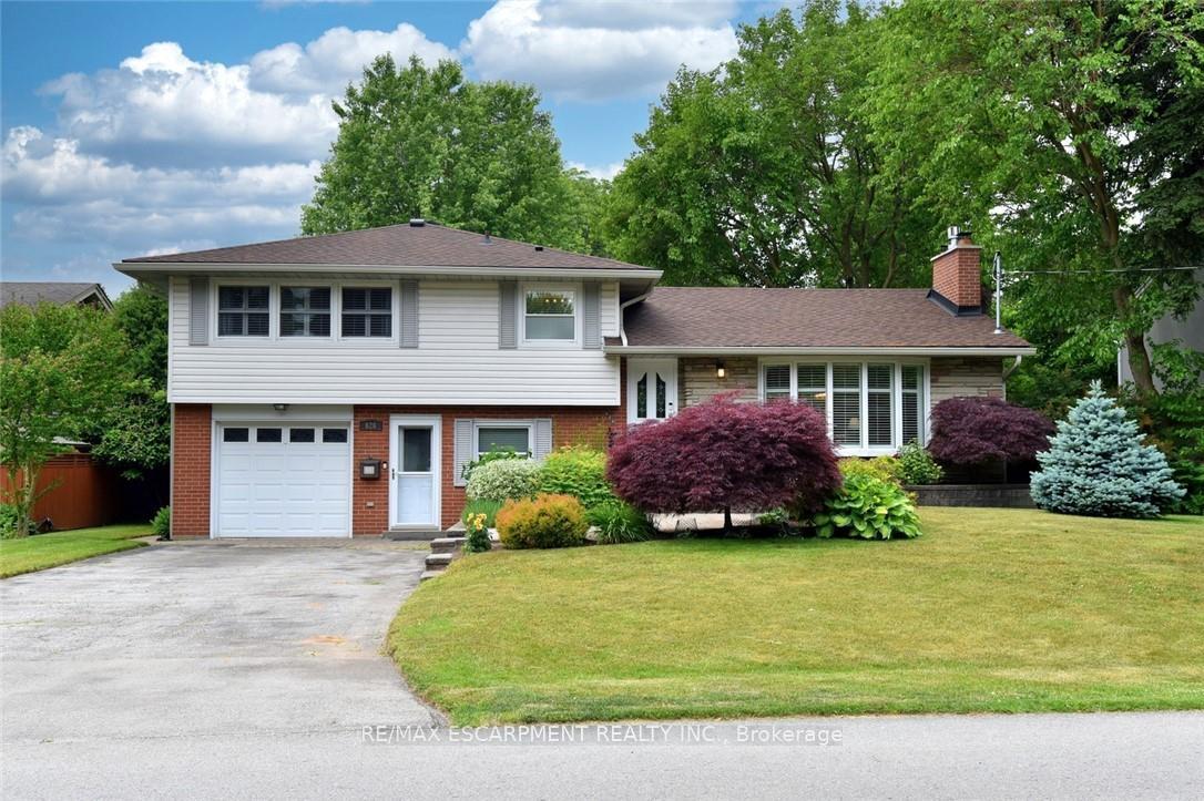 Front of 626 Vanderburgh Drive