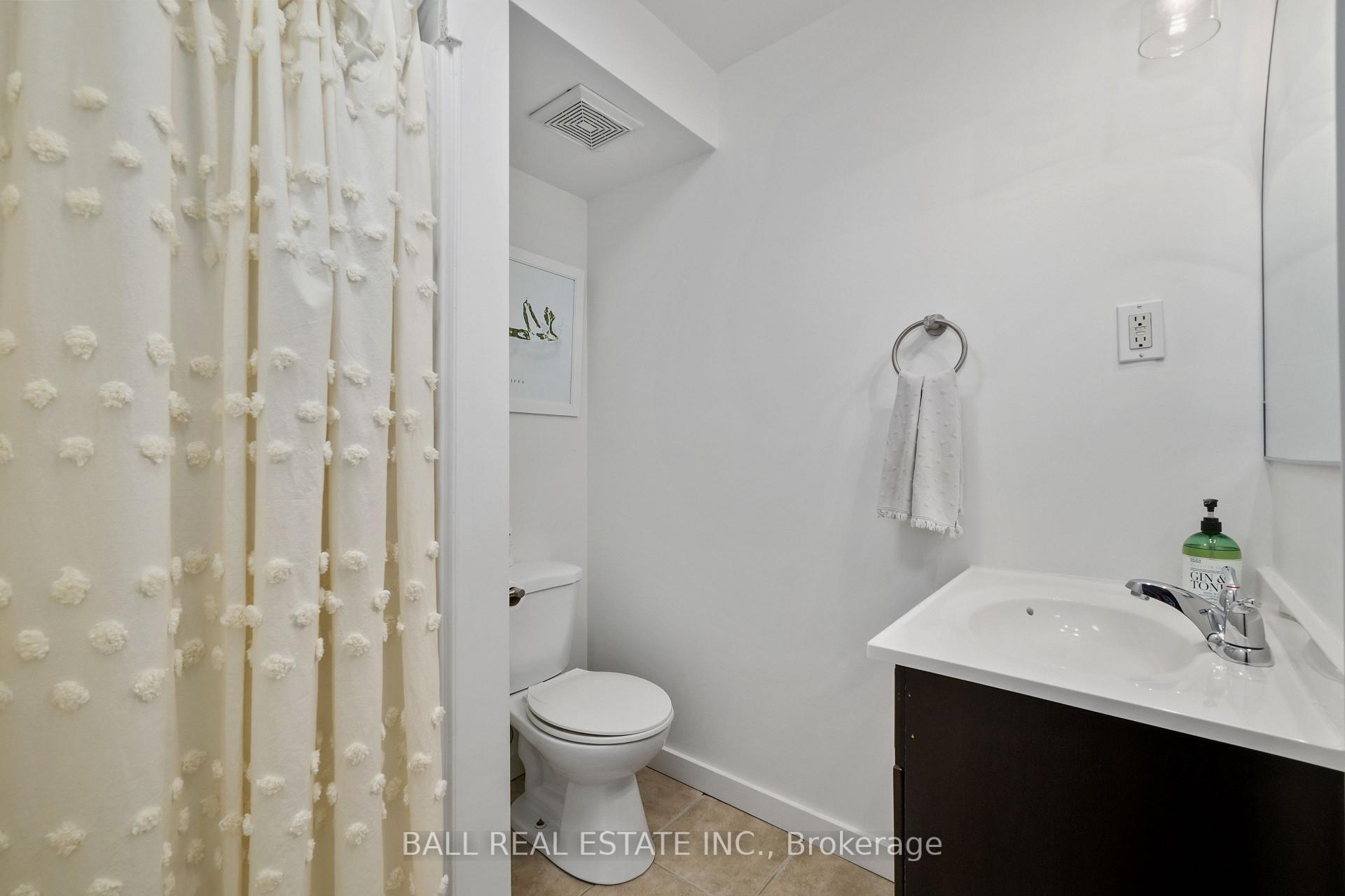 Photo 33 of 56 Oke Road, Clarington, Courtice — HOMEH