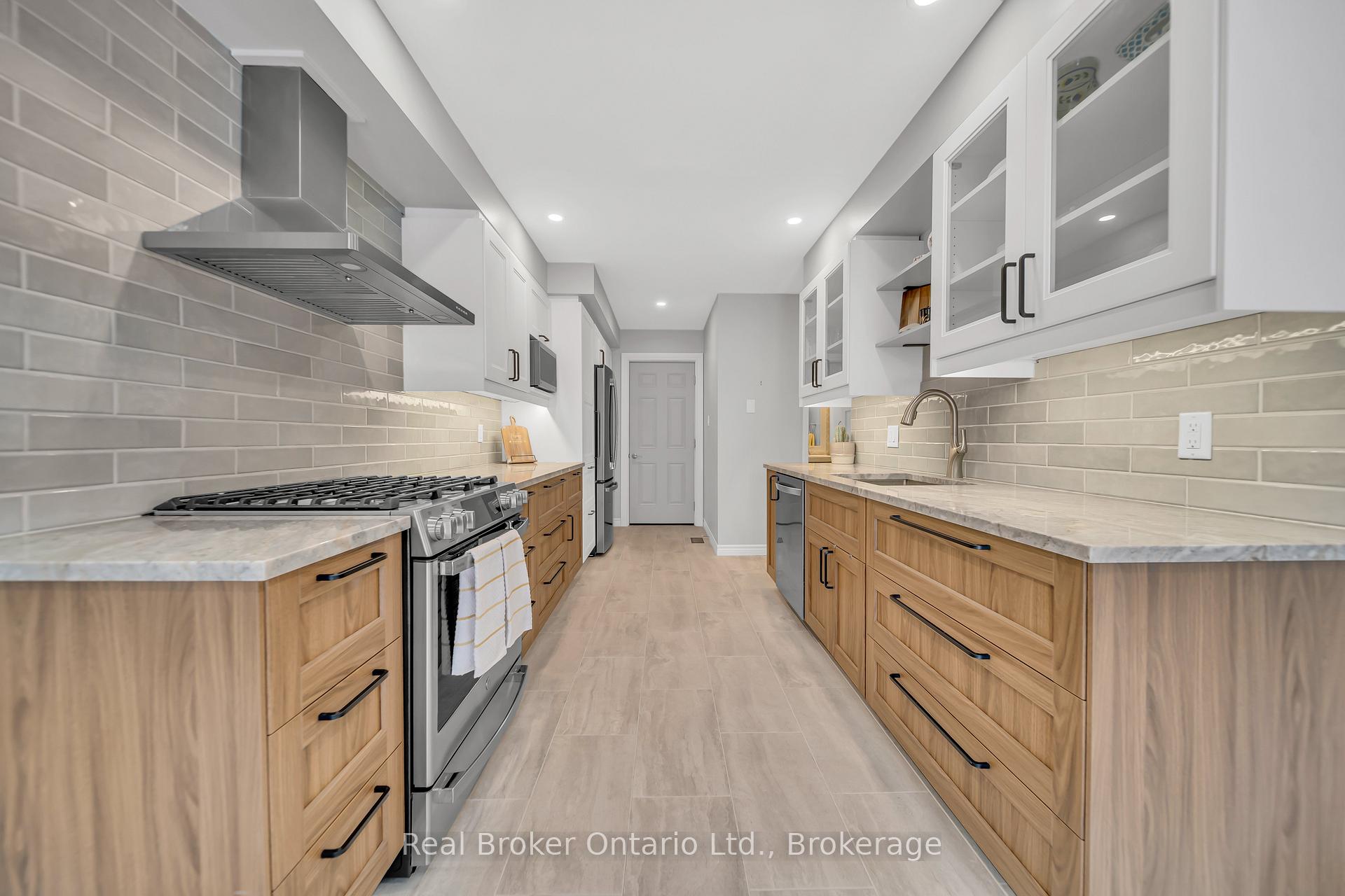 Photo 8 of 62 Juniper Street, Cambridge, Hespeler Village — HOMEH