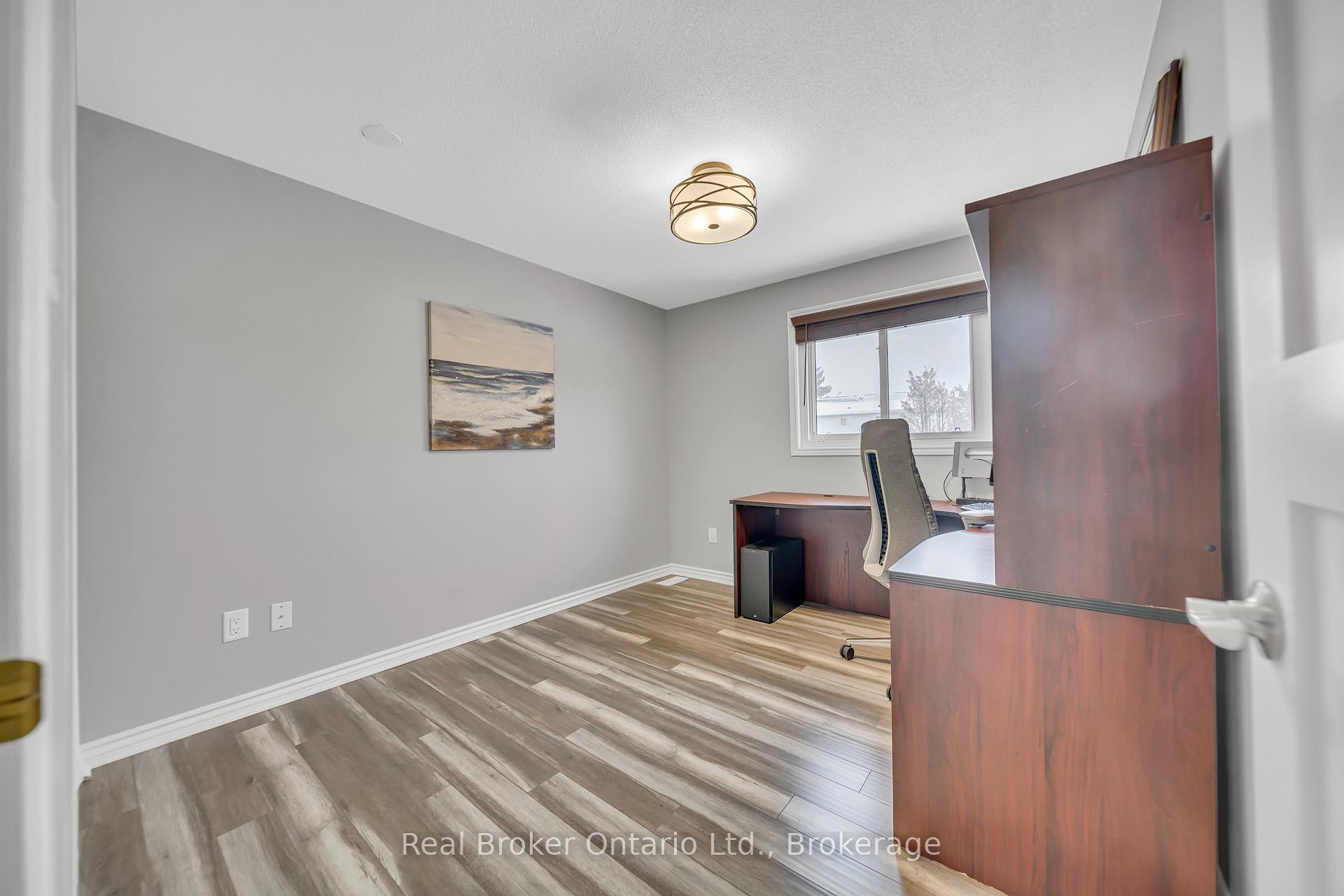 Photo 24 of 62 Juniper Street, Cambridge, Hespeler Village — HOMEH