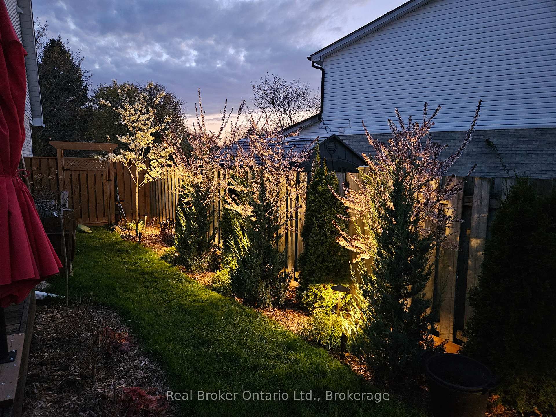 Photo 31 of 62 Juniper Street, Cambridge, Hespeler Village — HOMEH