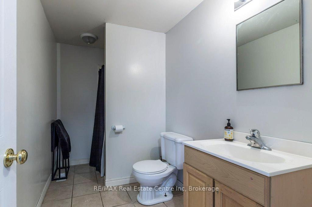 Photo 23 of 71 Milson Crescent, Guelph, Kortright Hills — HOMEH