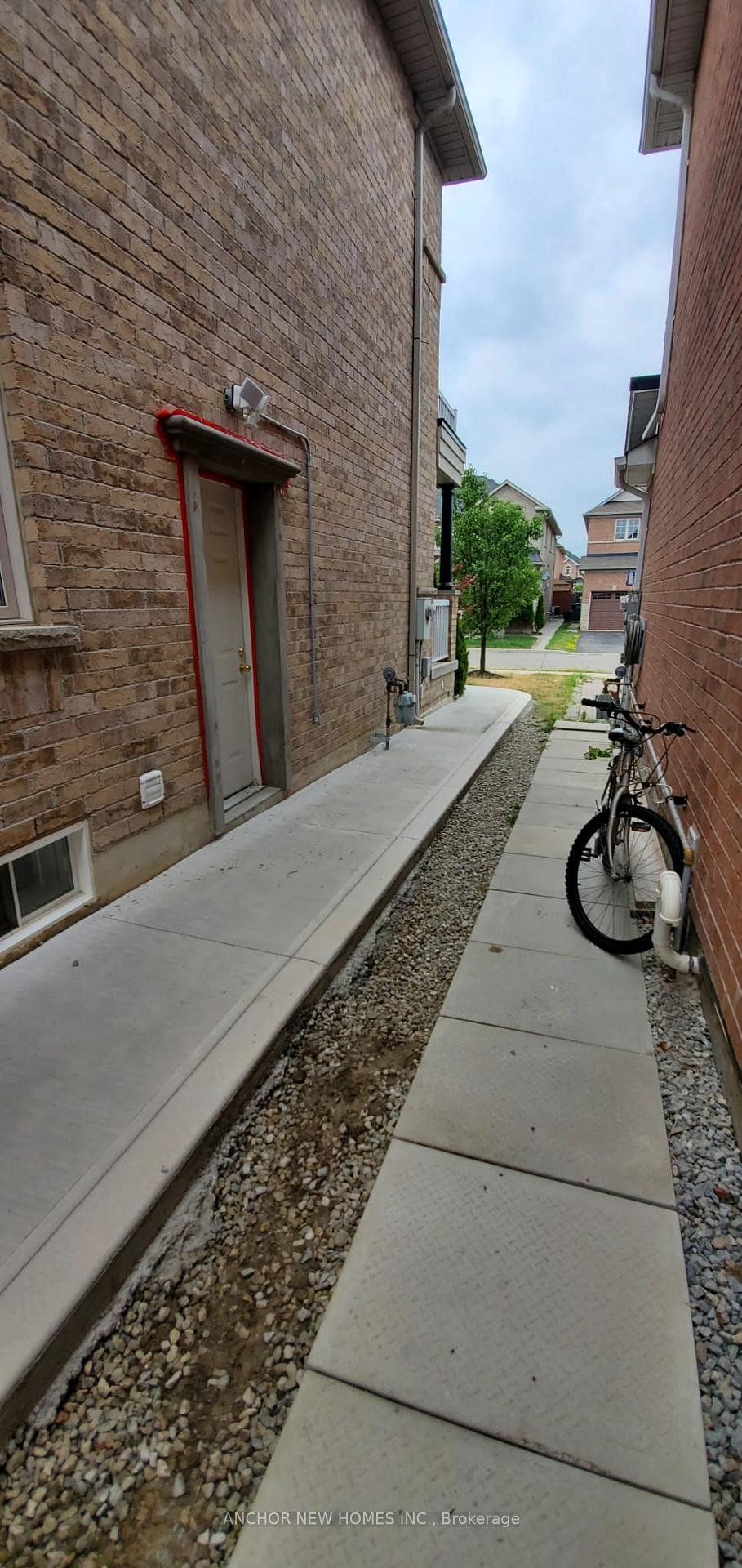 Photo 19 of 4 Dovehaven Crescent, Brampton, Bram East — HOMEH