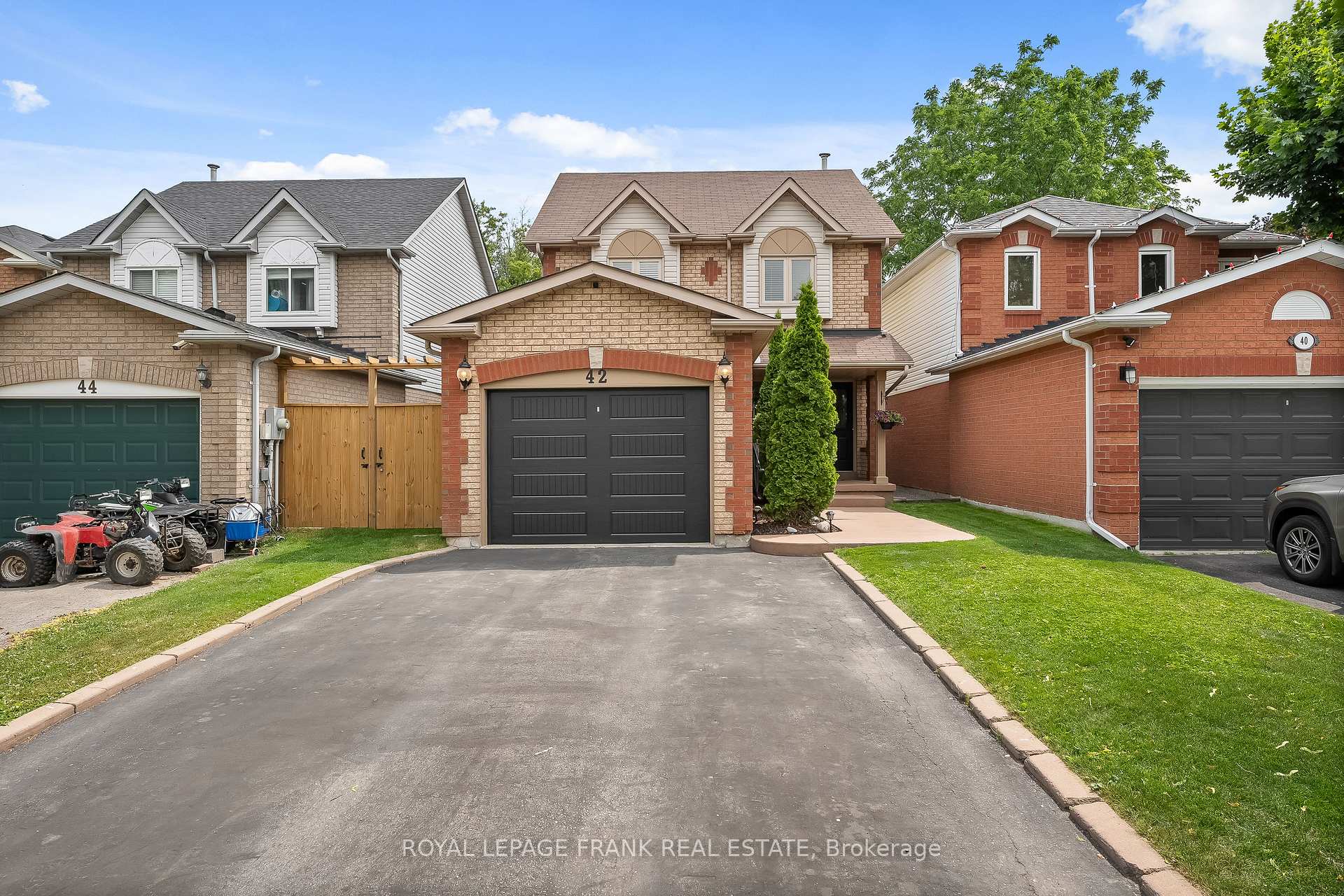 Photo 1 of 42 Mann Street, Clarington, Bowmanville — HOMEH
