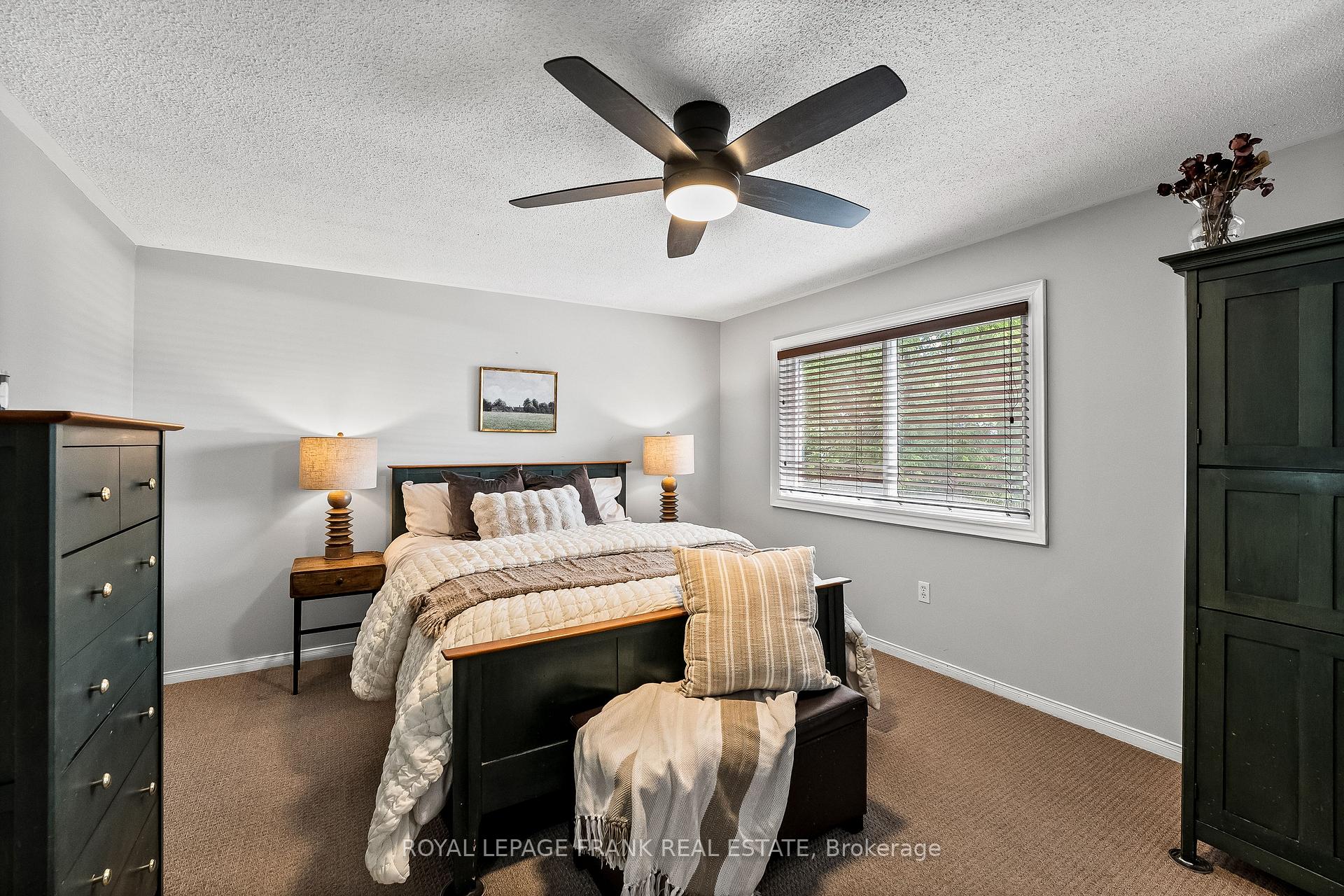 Photo 13 of 42 Mann Street, Clarington, Bowmanville — HOMEH
