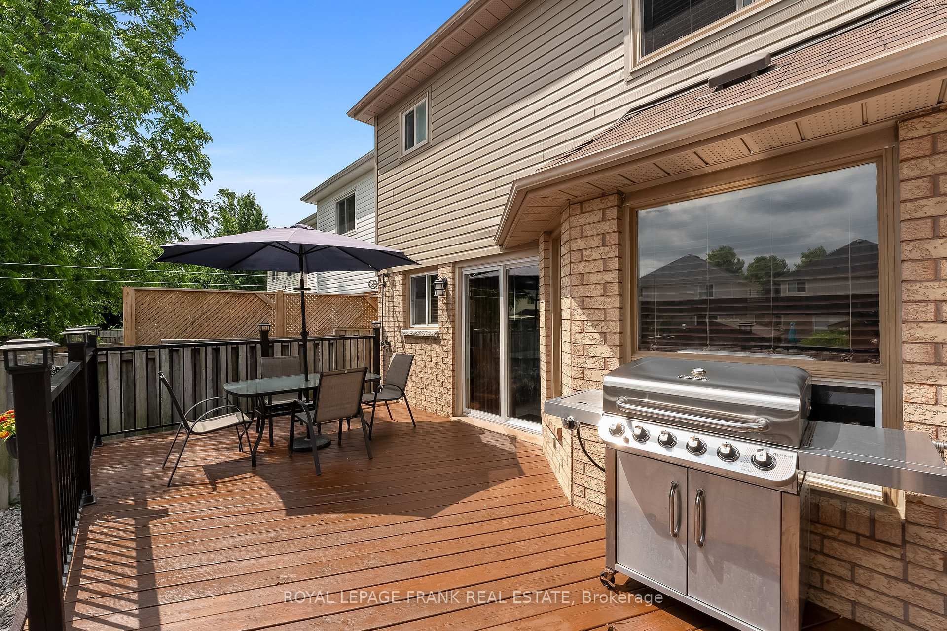 Photo 26 of 42 Mann Street, Clarington, Bowmanville — HOMEH