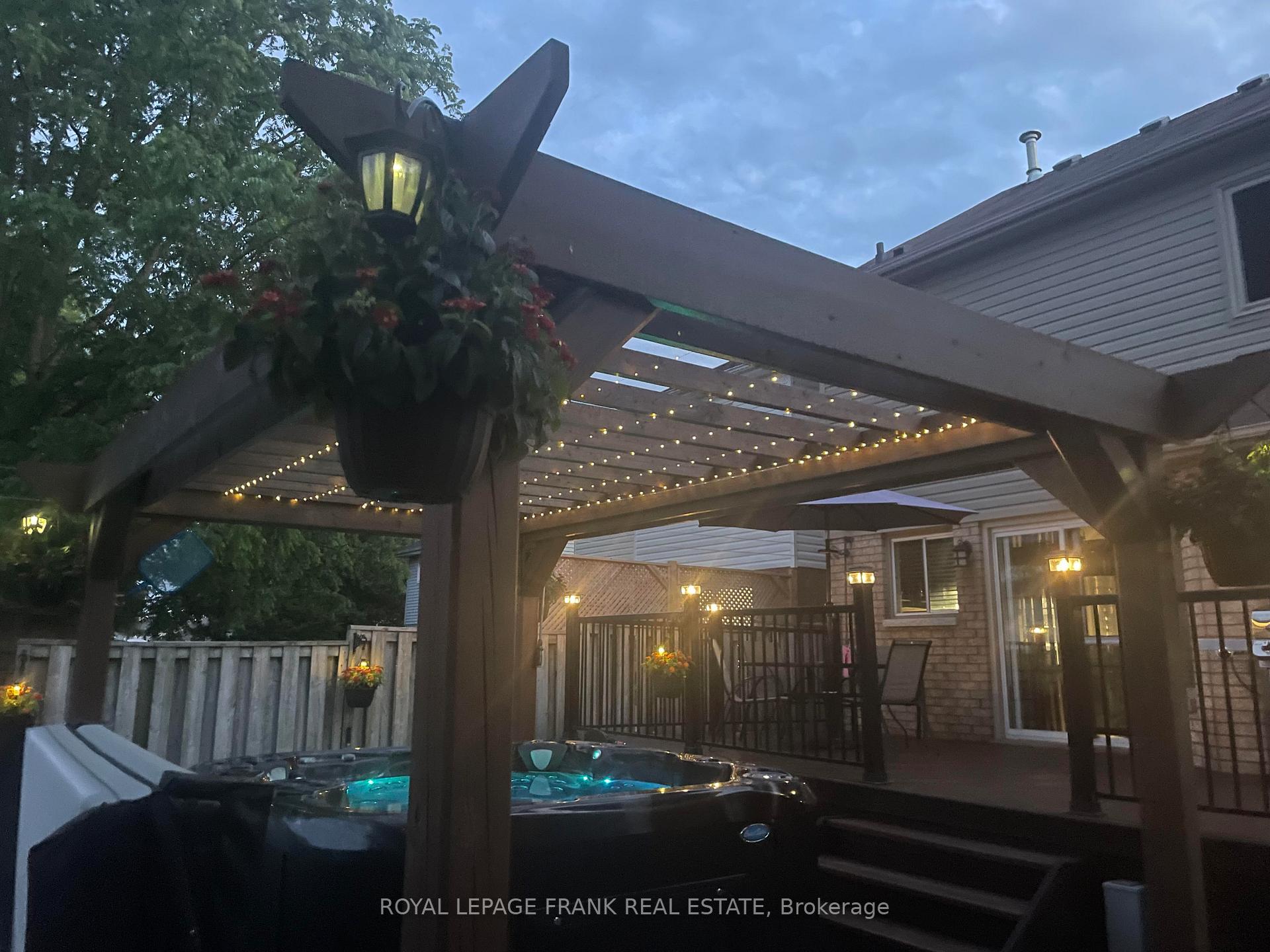 Photo 35 of 42 Mann Street, Clarington, Bowmanville — HOMEH