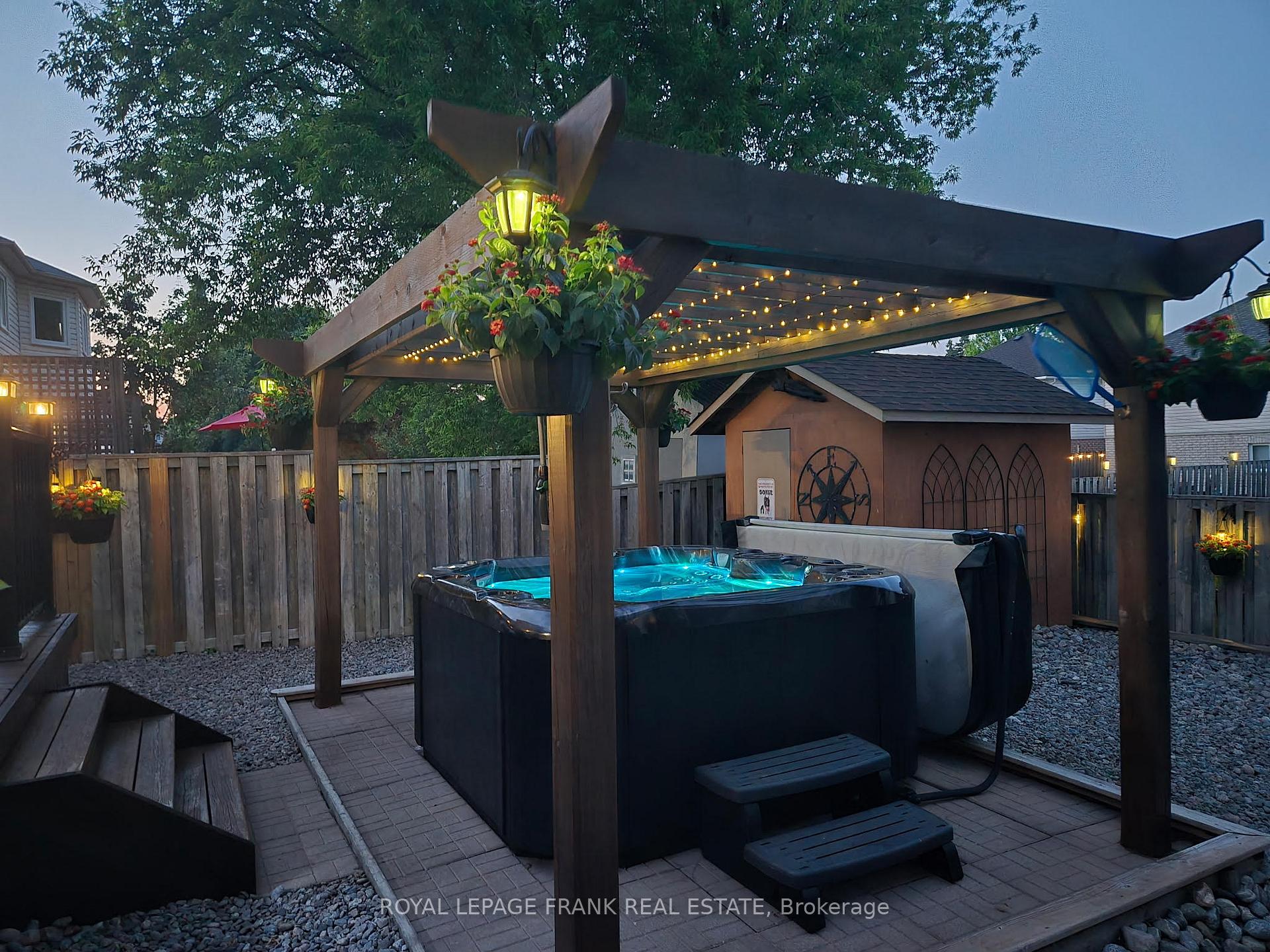 Photo 36 of 42 Mann Street, Clarington, Bowmanville — HOMEH