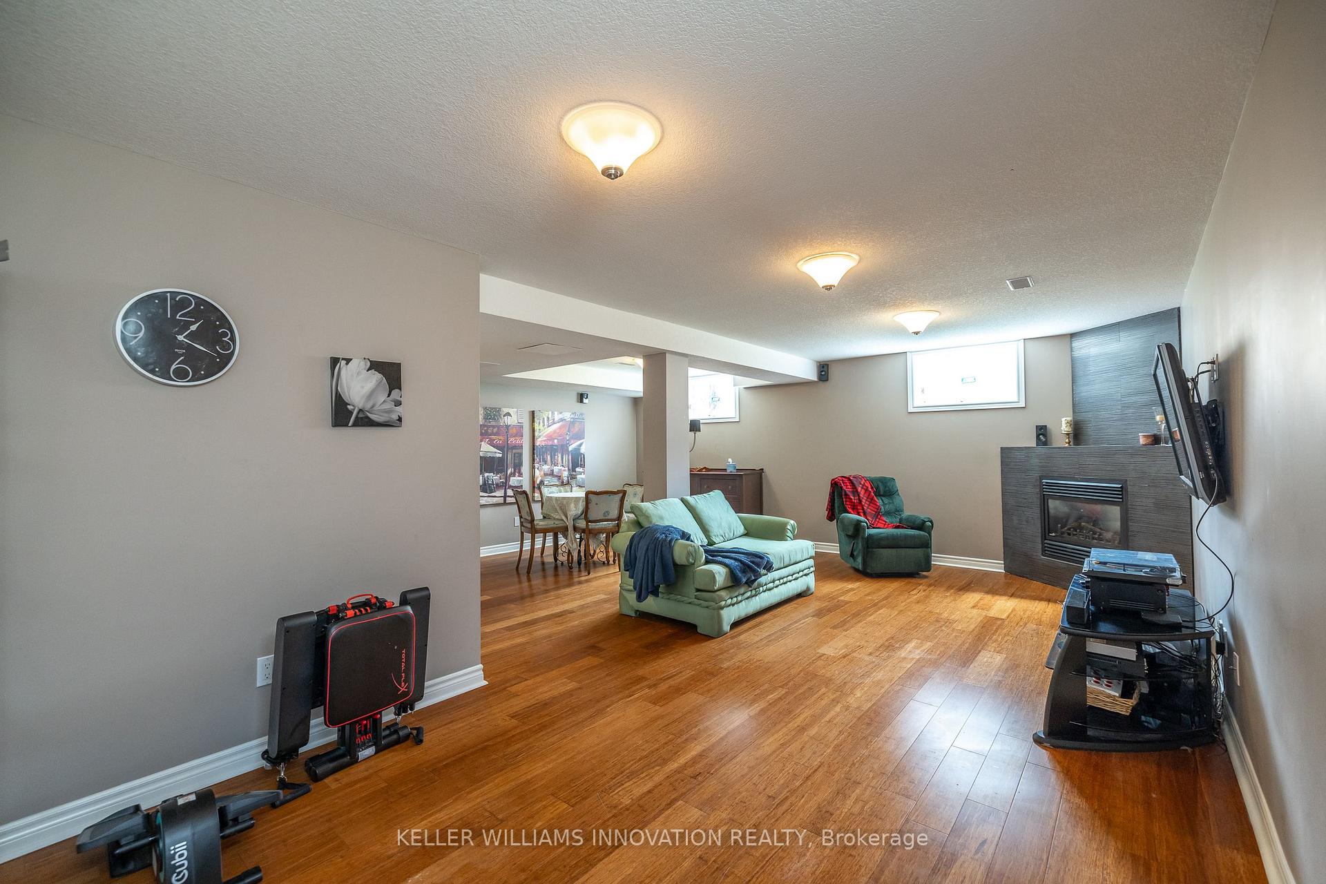 Photo 40 of 28 Peartree Crescent, Guelph, Willow West/Sugarbush/West Acres — HOMEH