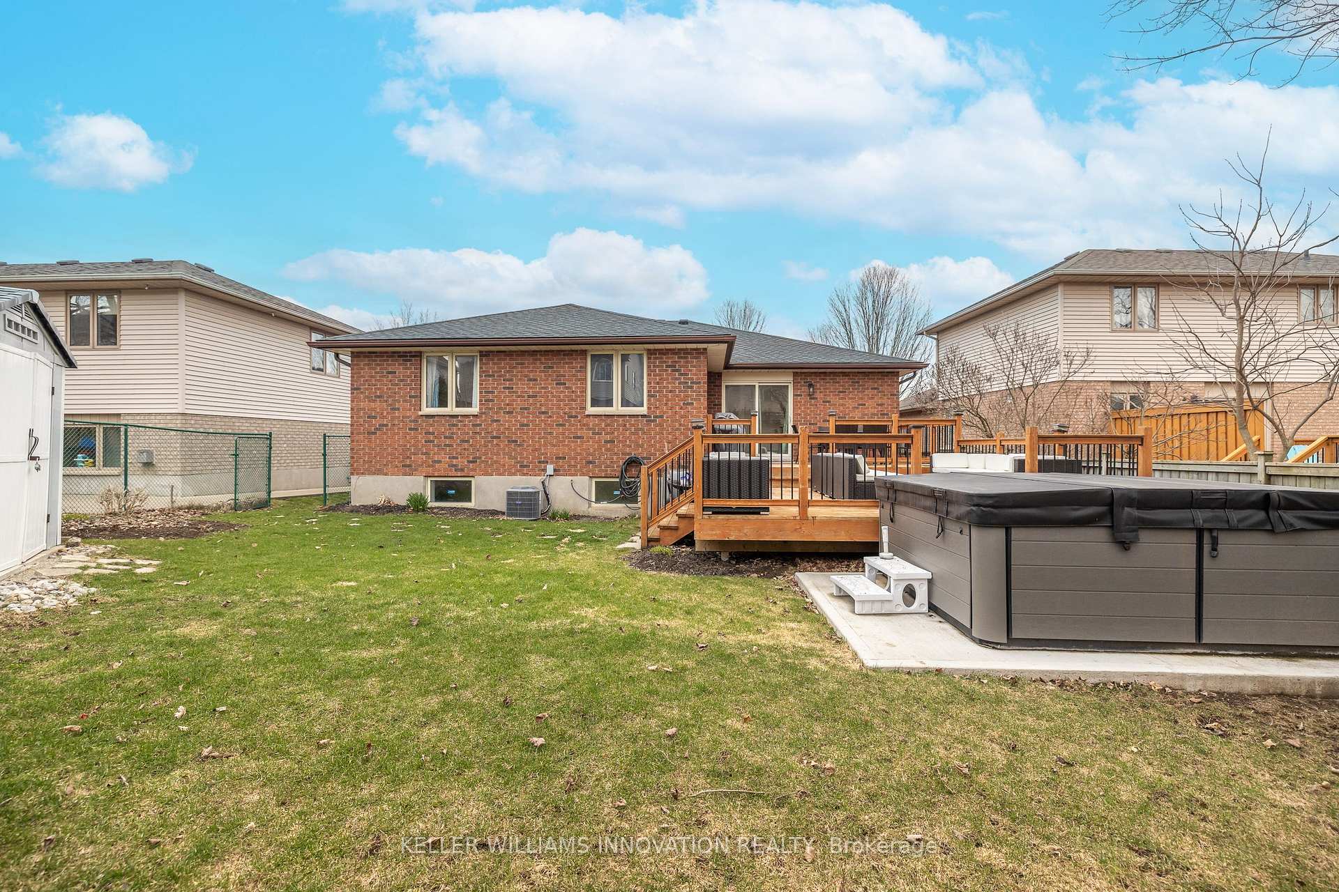 Photo 57 of 28 Peartree Crescent, Guelph, Willow West/Sugarbush/West Acres — HOMEH