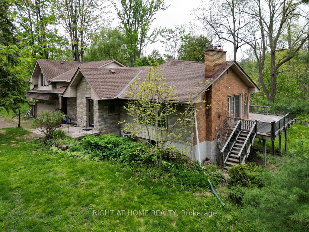Photo 5 of 144 Wellington Street, Hamilton, Waterdown — HOMEH