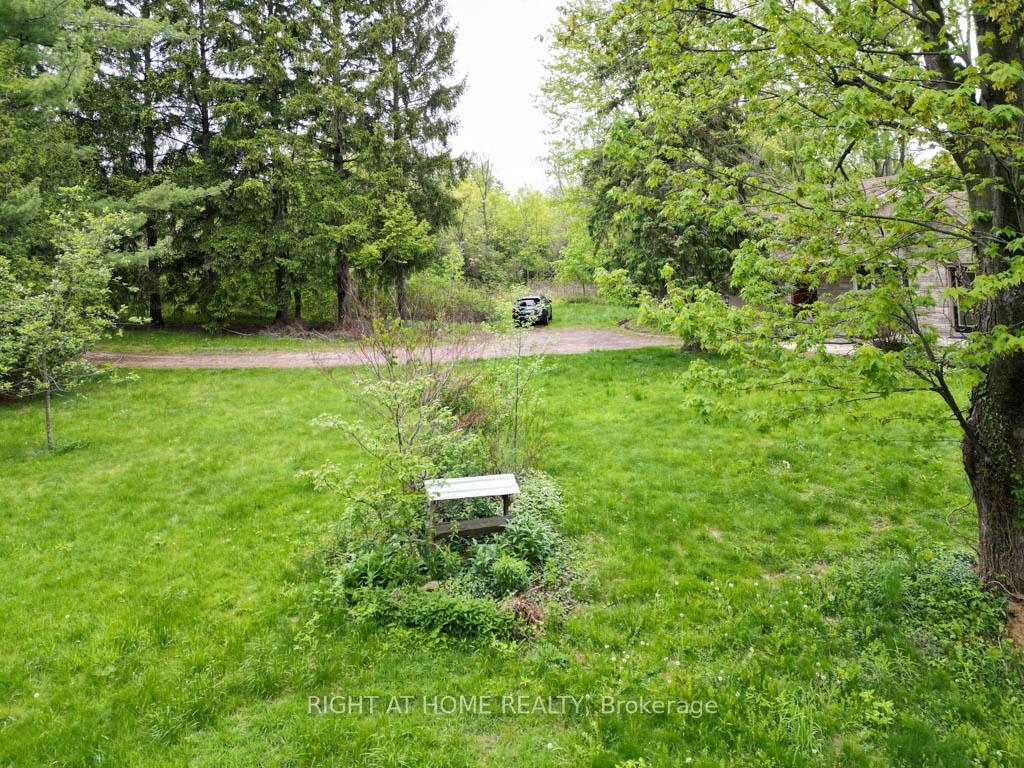 Photo 8 of 144 Wellington Street, Hamilton, Waterdown — HOMEH