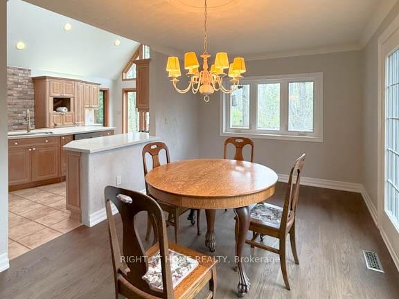 Photo 15 of 144 Wellington Street, Hamilton, Waterdown — HOMEH