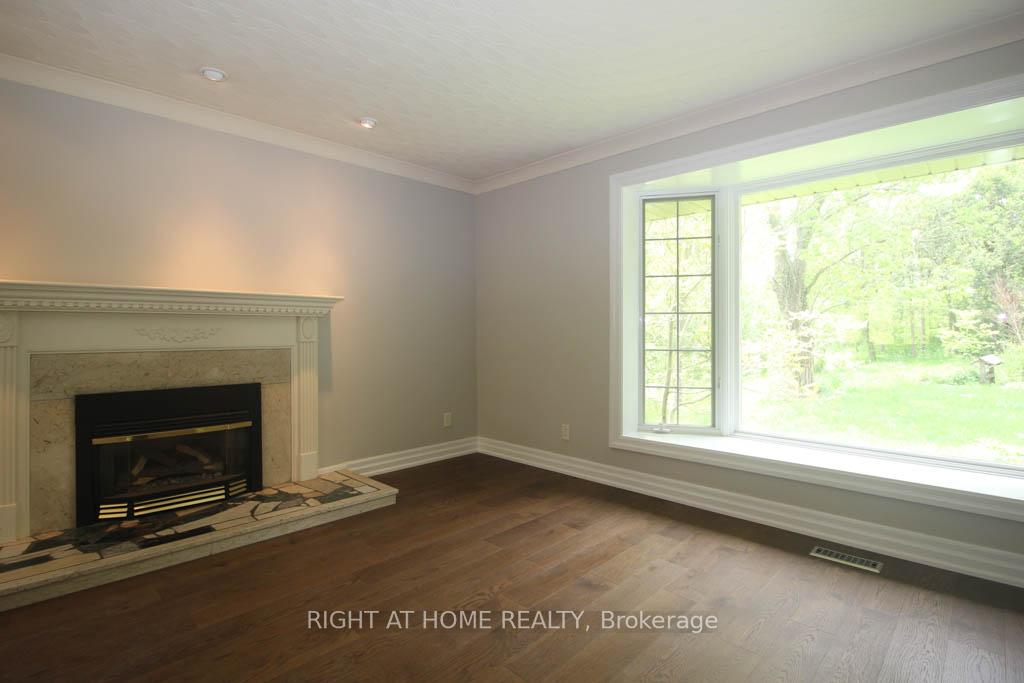 Photo 18 of 144 Wellington Street, Hamilton, Waterdown — HOMEH