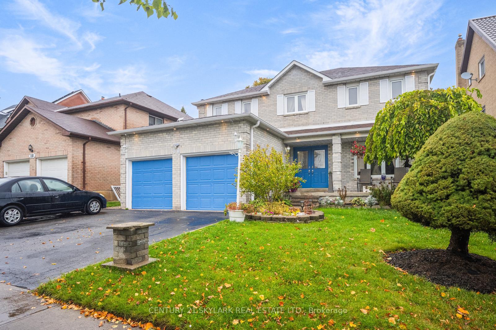 Photo 3 of 30 Wexford Road, Brampton, Heart Lake West — HOMEH