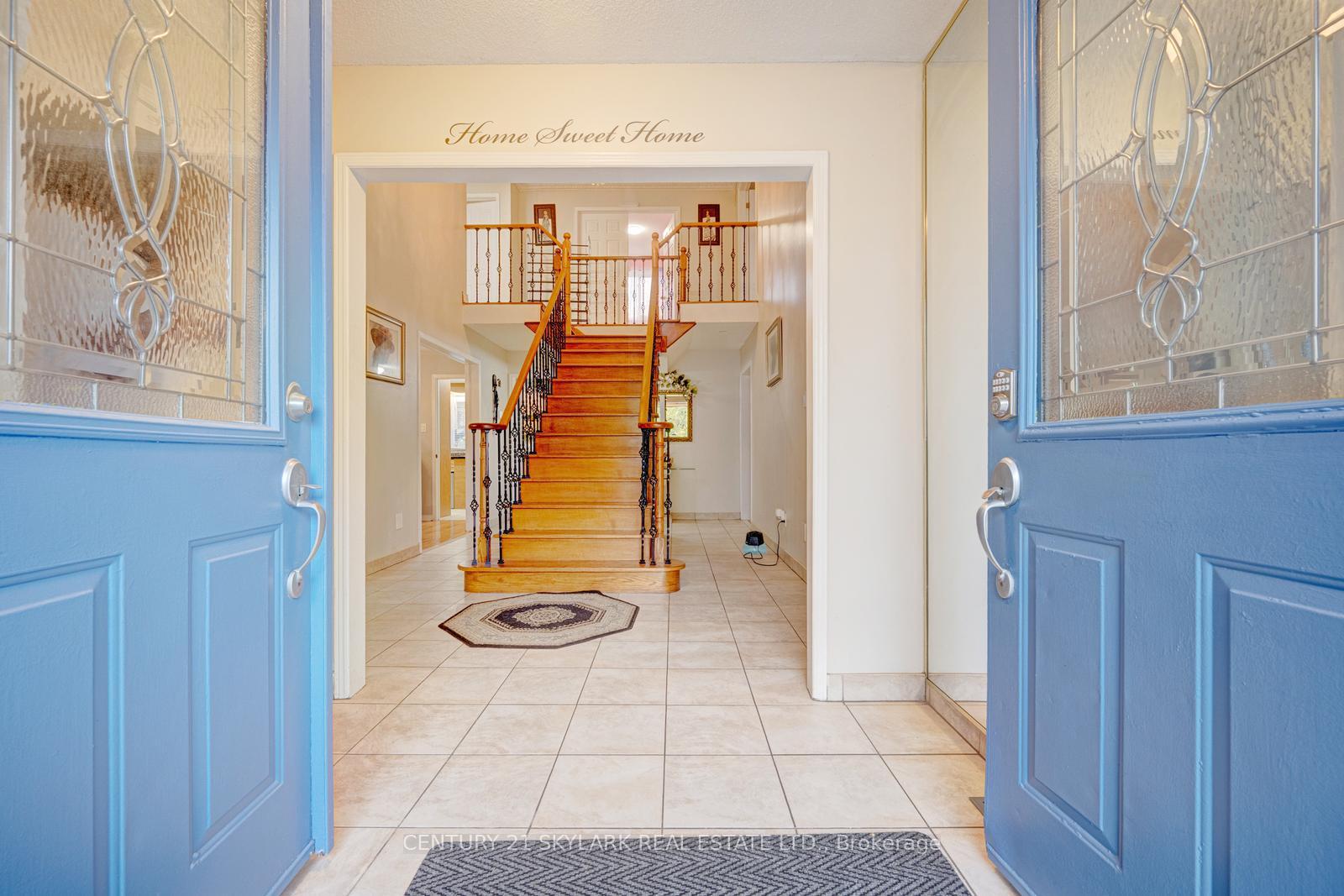 Photo 5 of 30 Wexford Road, Brampton, Heart Lake West — HOMEH