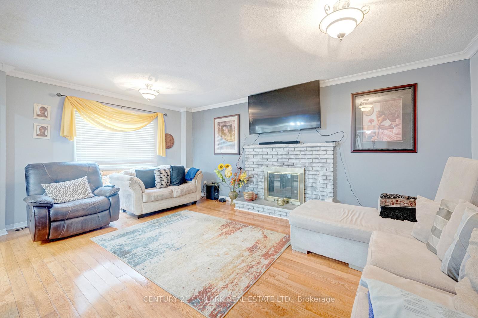 Photo 25 of 30 Wexford Road, Brampton, Heart Lake West — HOMEH