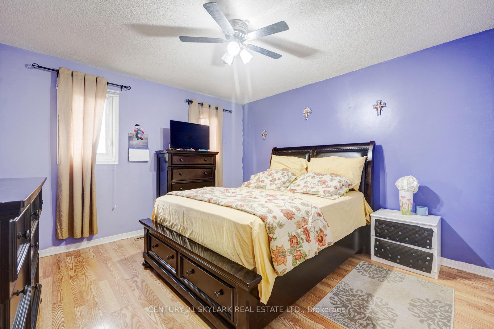 Photo 35 of 30 Wexford Road, Brampton, Heart Lake West — HOMEH