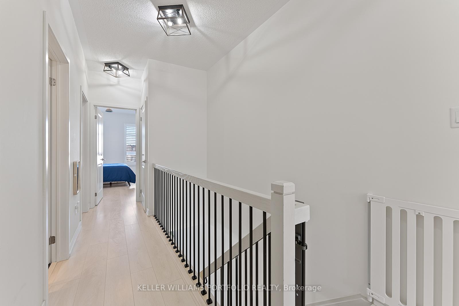 Photo 25 of 222 Squire Crescent, Oakville, Glenorchy — HOMEH