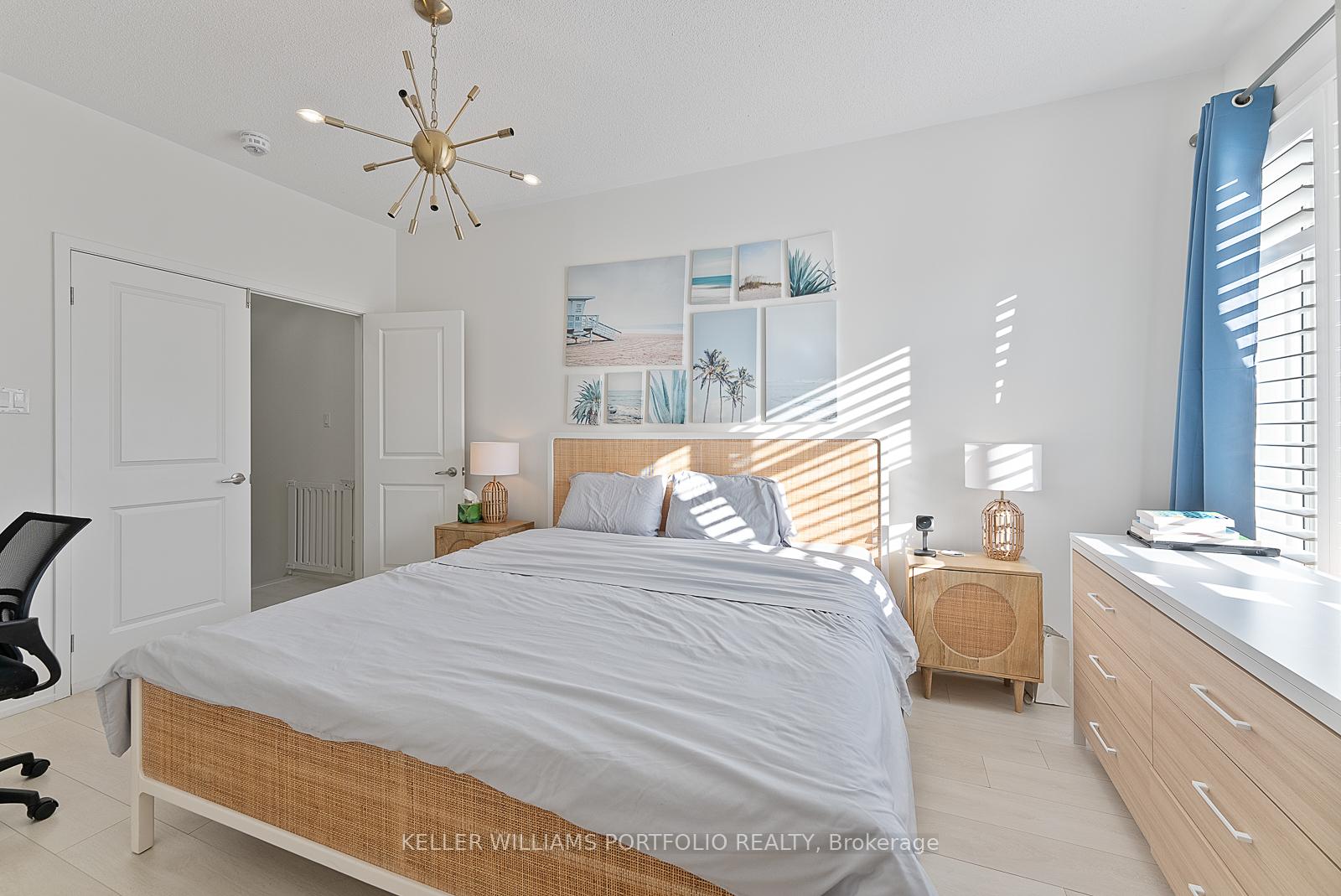 Photo 27 of 222 Squire Crescent, Oakville, Glenorchy — HOMEH
