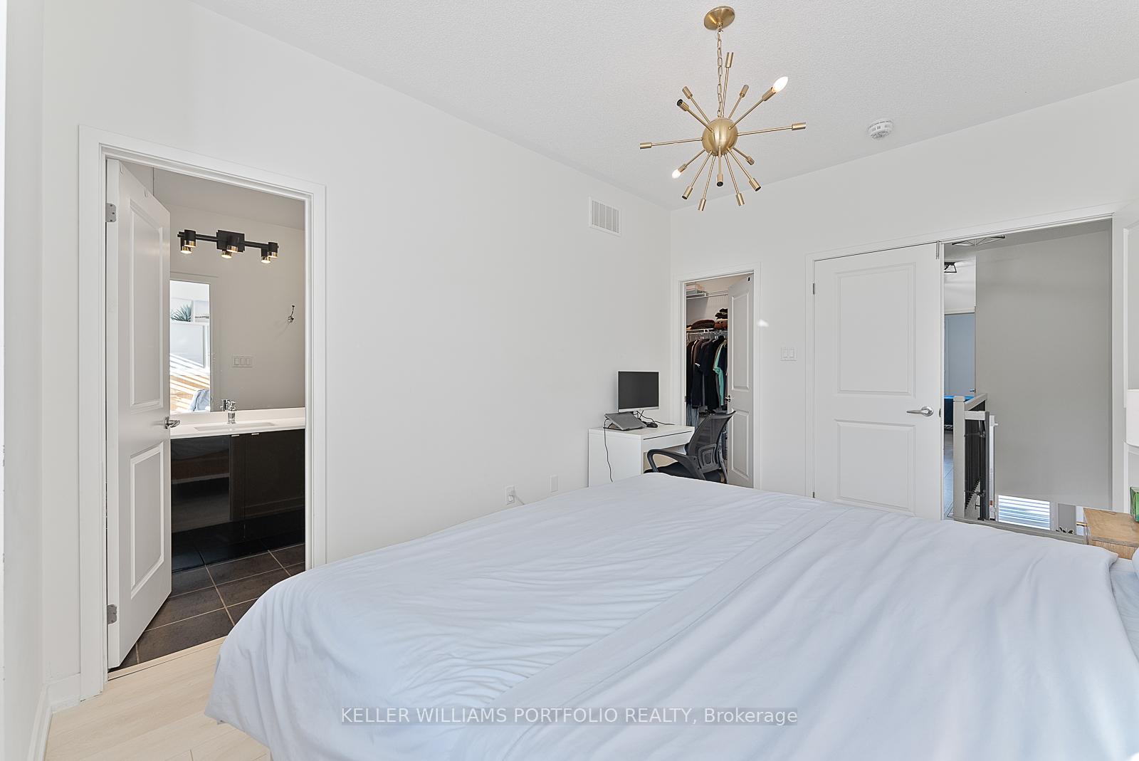 Photo 28 of 222 Squire Crescent, Oakville, Glenorchy — HOMEH