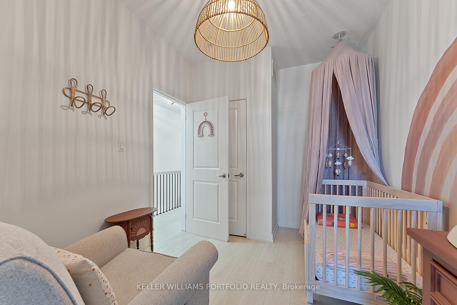 Photo 34 of 222 Squire Crescent, Oakville, Glenorchy — HOMEH