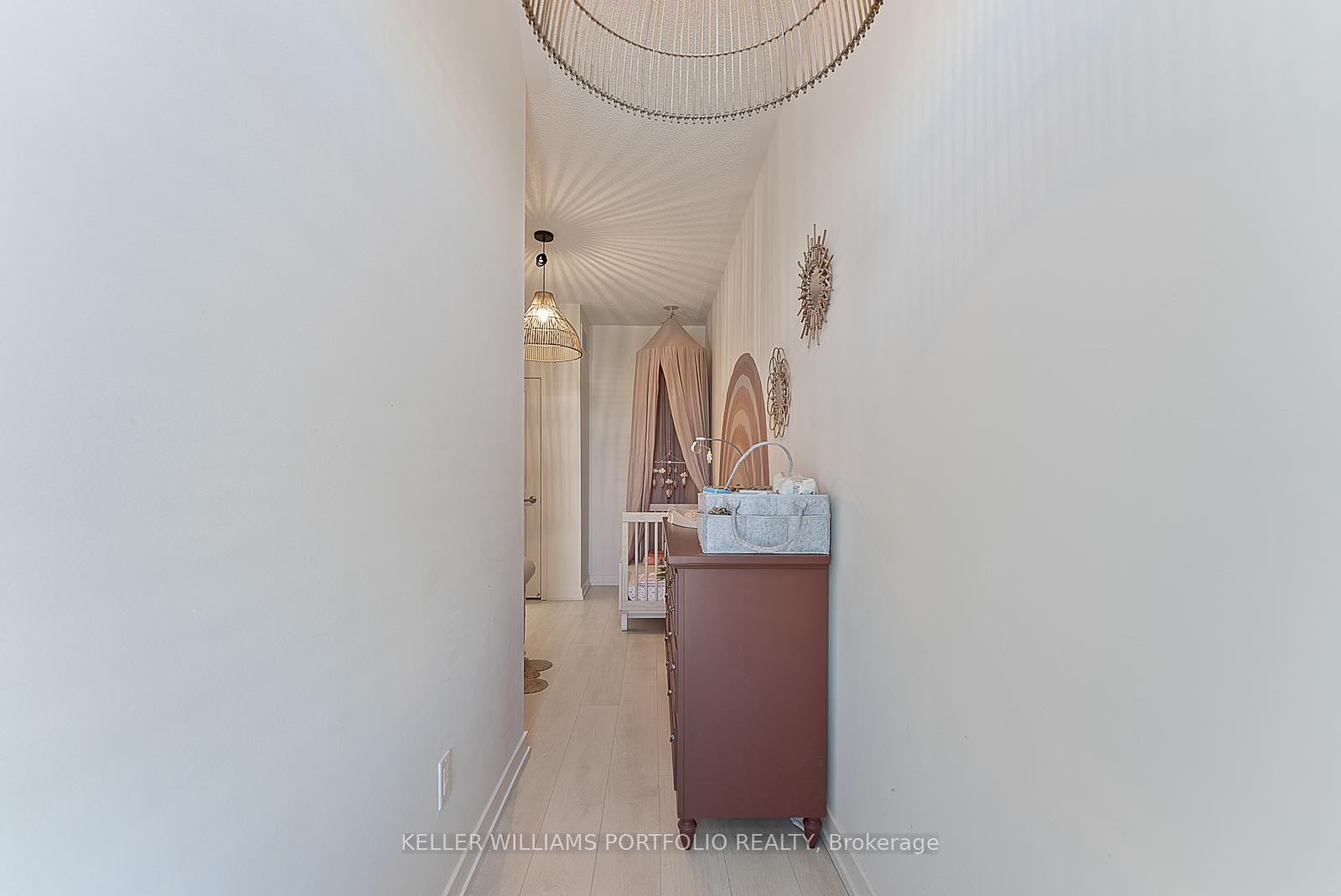Photo 35 of 222 Squire Crescent, Oakville, Glenorchy — HOMEH