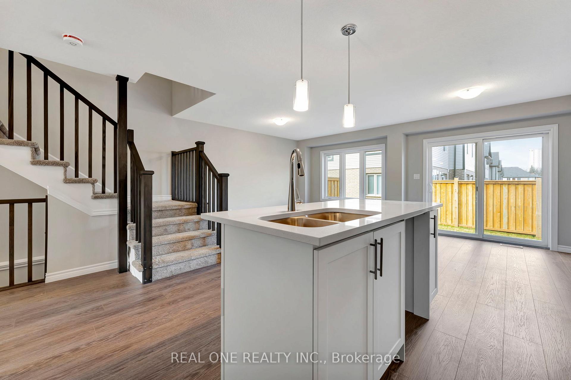 Photo 14 of 80 Harrison Drive, Cambridge — HOMEH